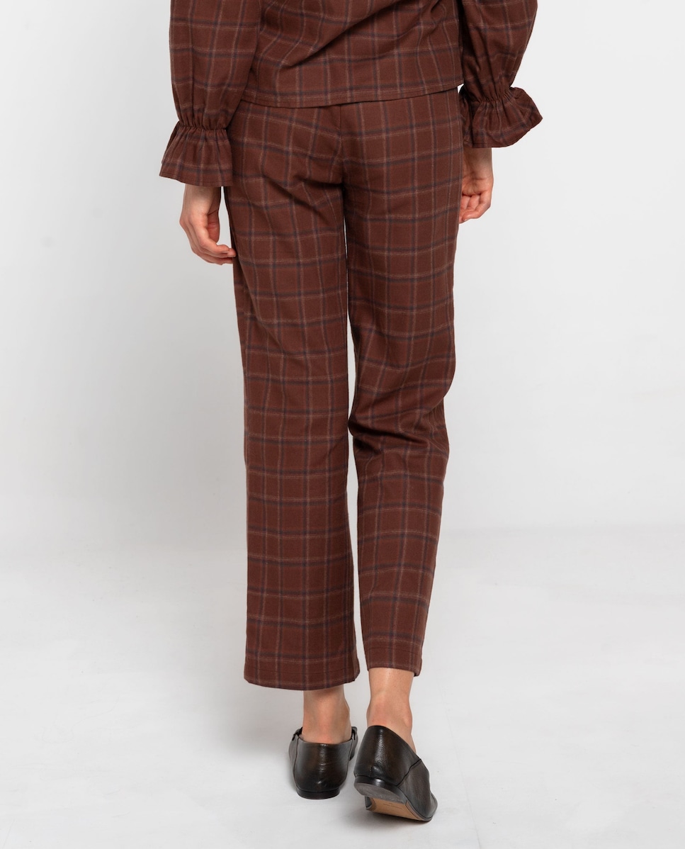 Calças Retas com Bragueta e Botão Castanho-3