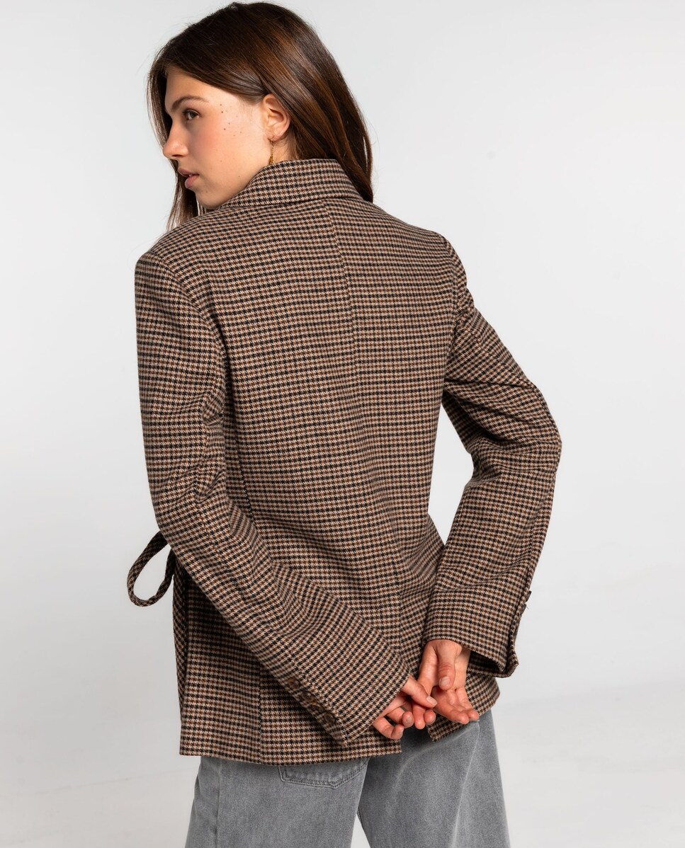 Blazer Cruzada com Lapela e Ajuste com Laçadas Castanho-2