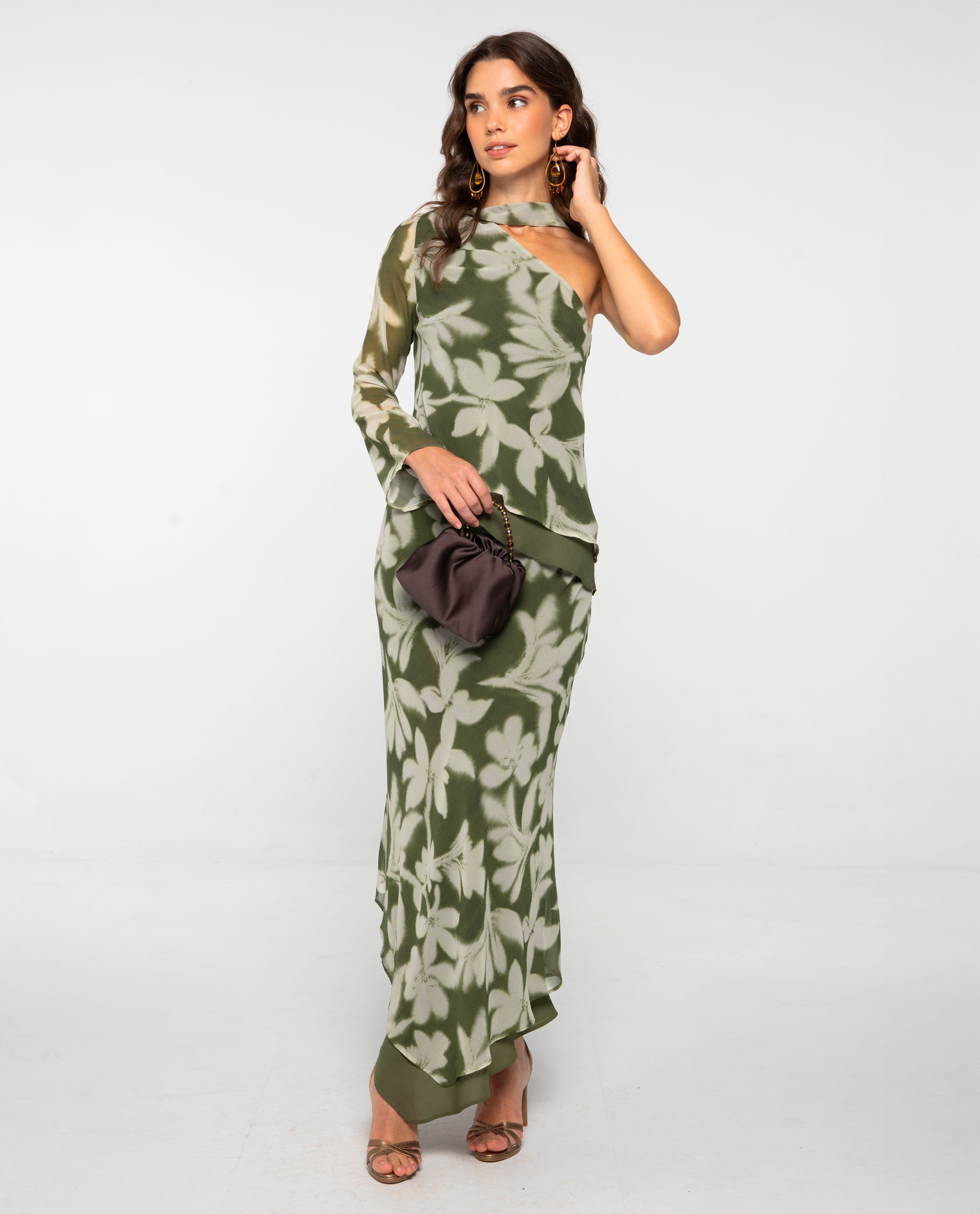 Blusa Assimétrica com Estampado de Flores Verde-4