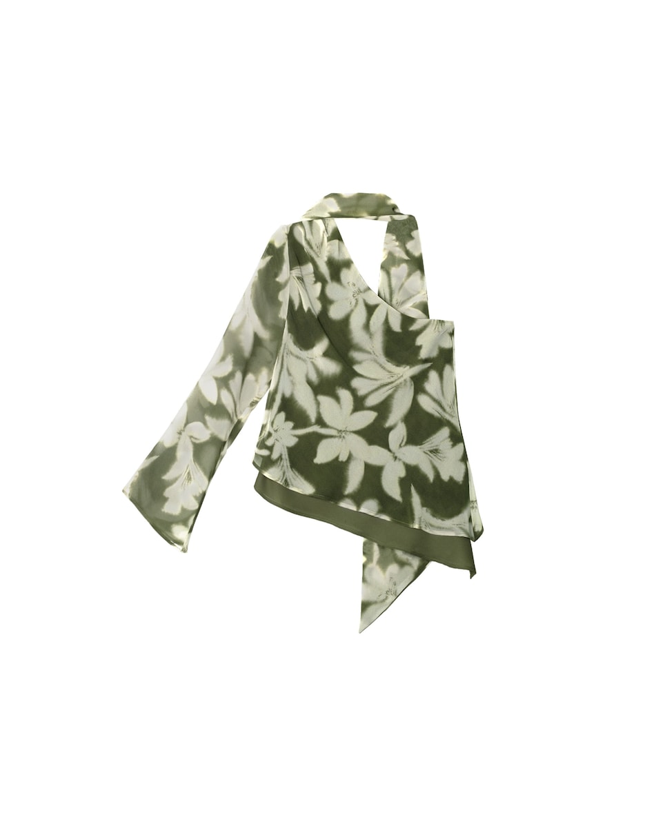 Blusa Assimétrica com Estampado de Flores Verde-5