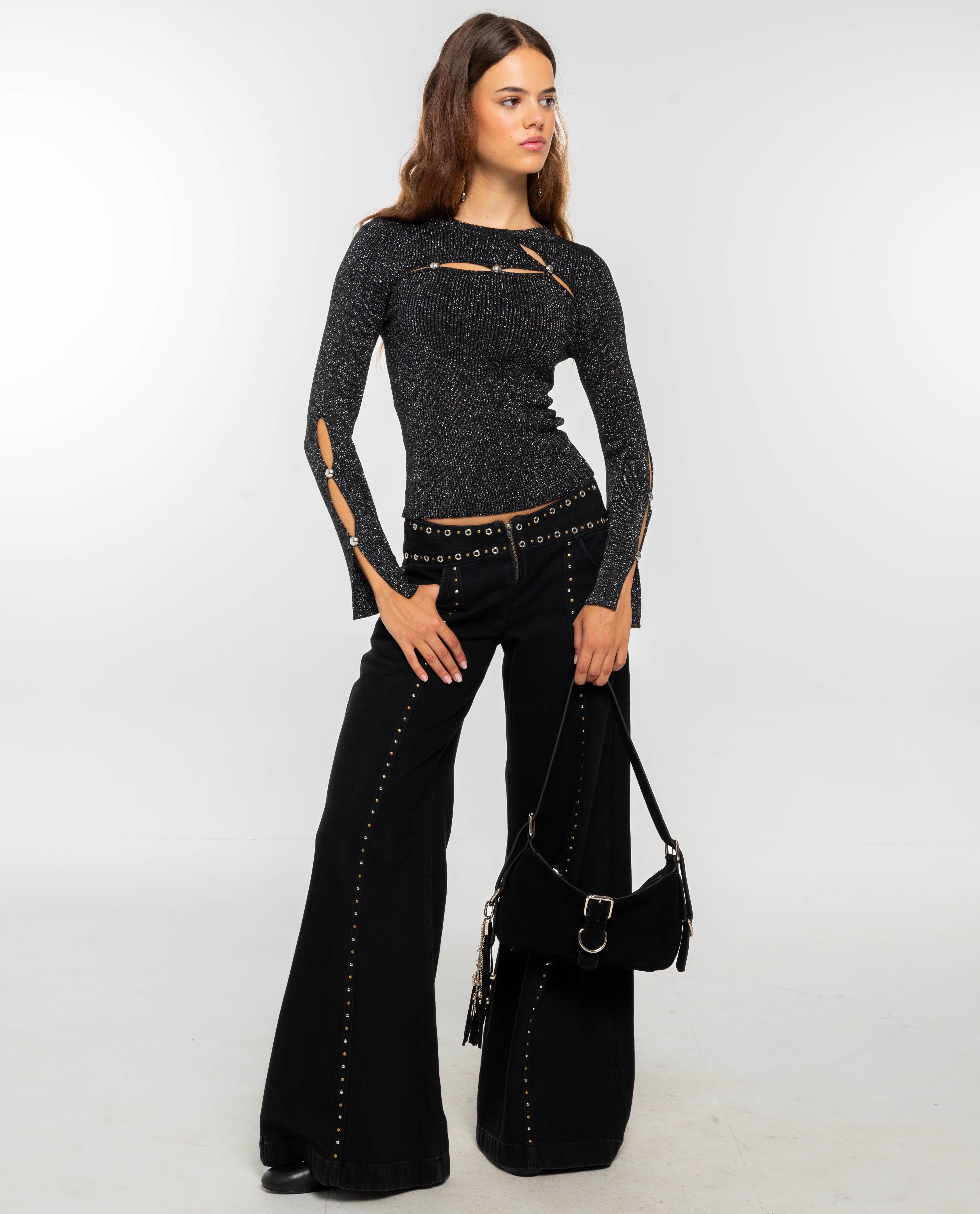Top de Manga Comprida em Malha Canelada com Lurex e Cut Outs Preto-4