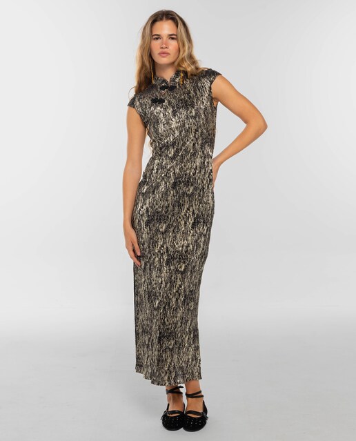 Imagem 0 de Vestido Midi com Fecho de Alamares