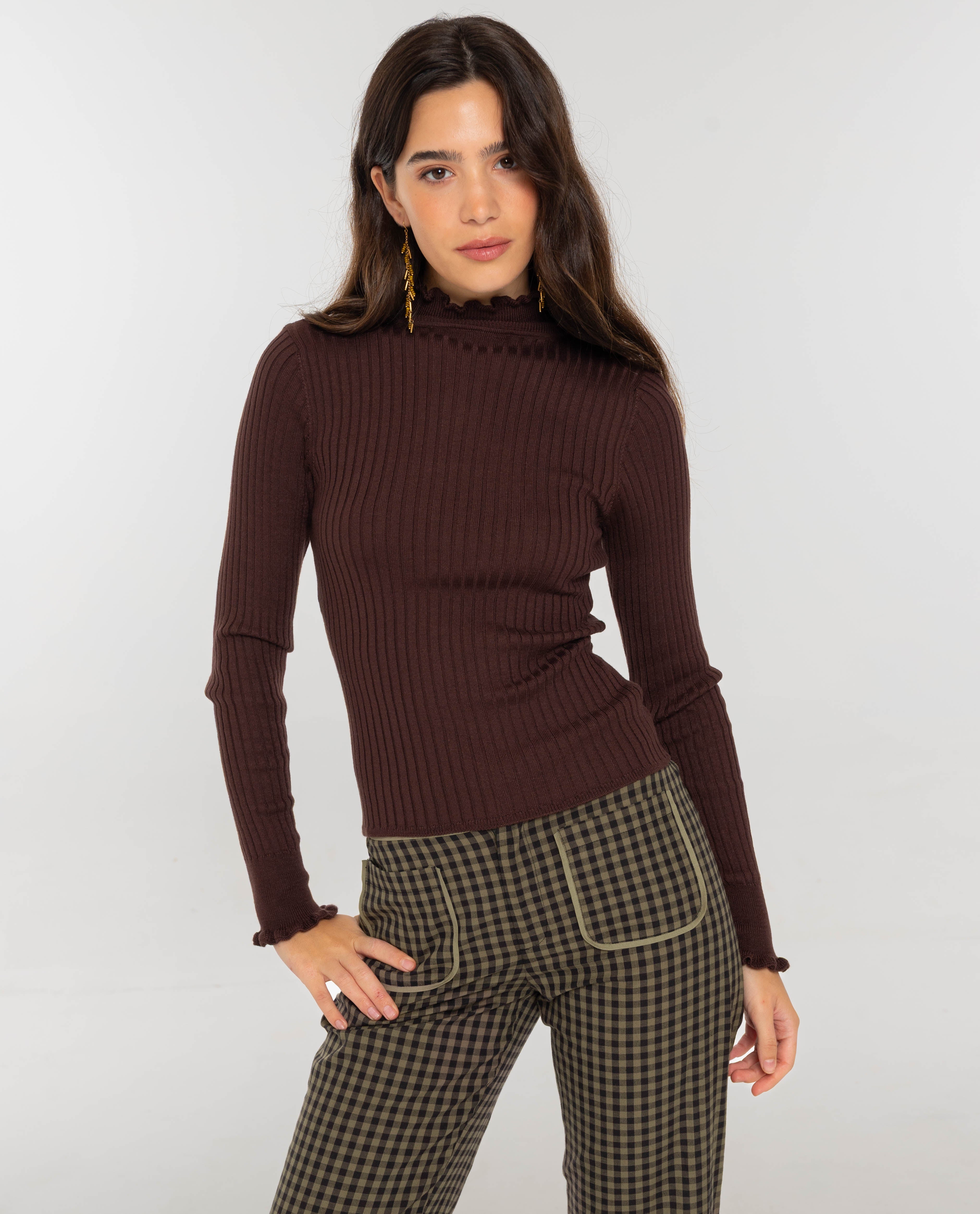 Imagem 0 de Camisola Ajustada com Gola Alta