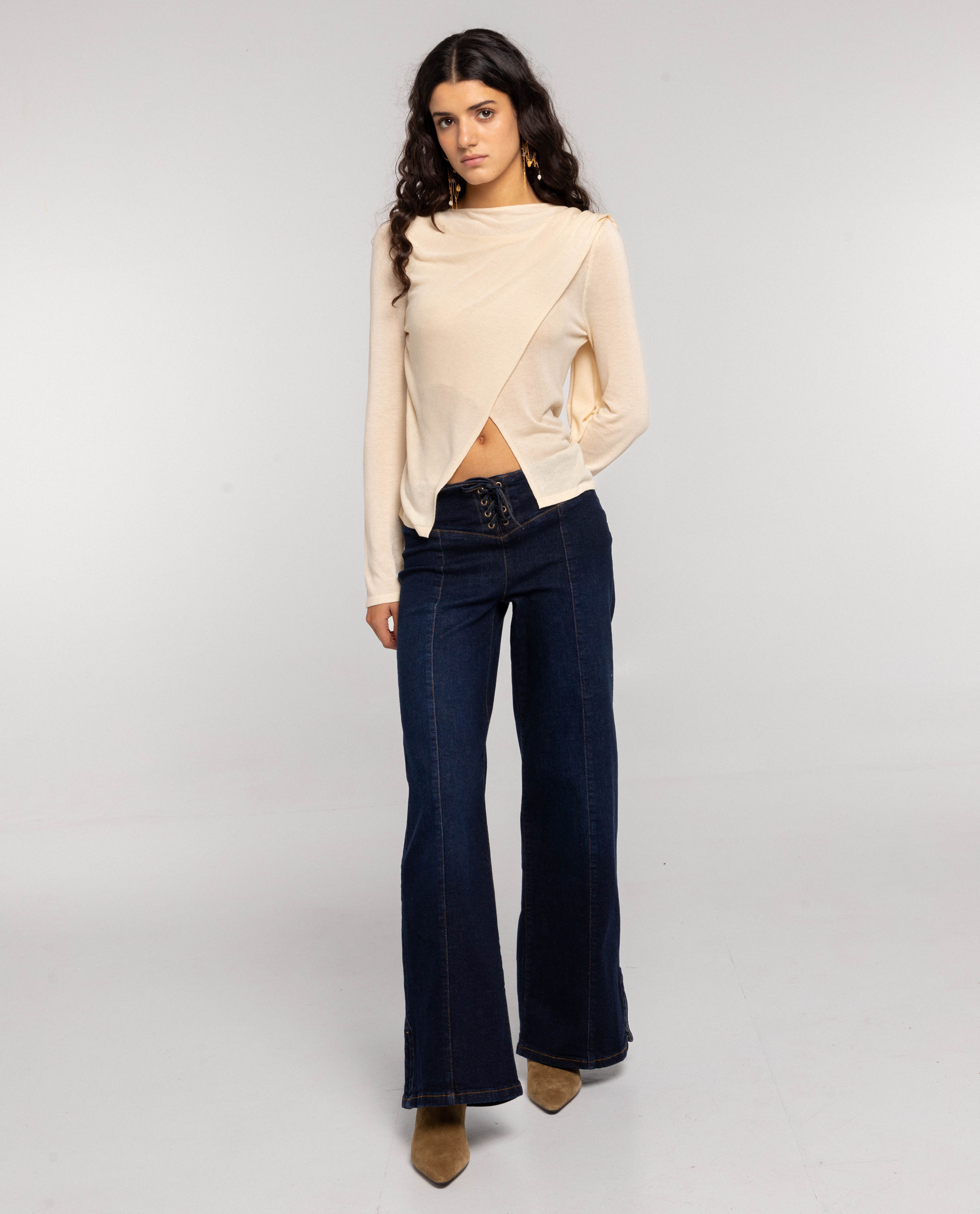 Camisola Fina com Écharpe Bege-4