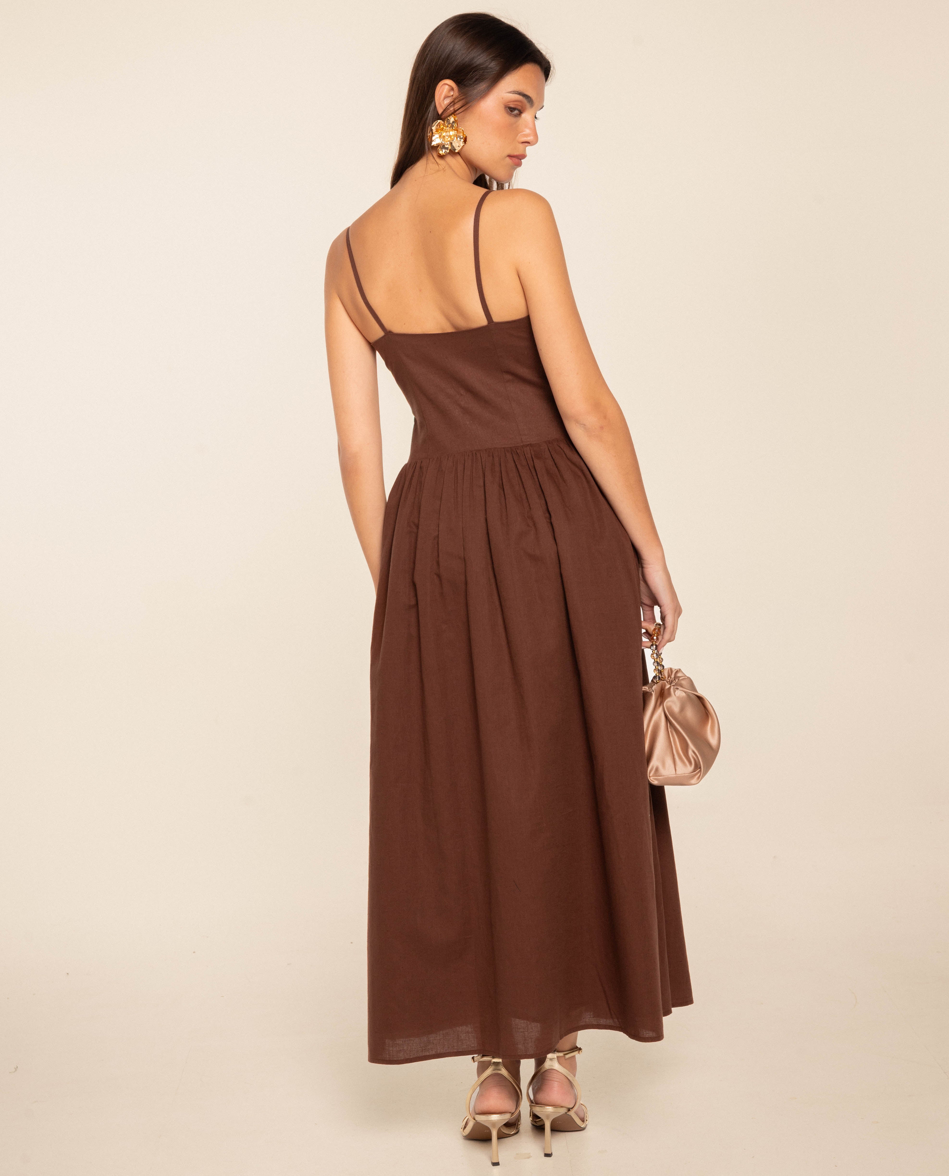 Vestido Midi de Alças com Bordados Castanho-3