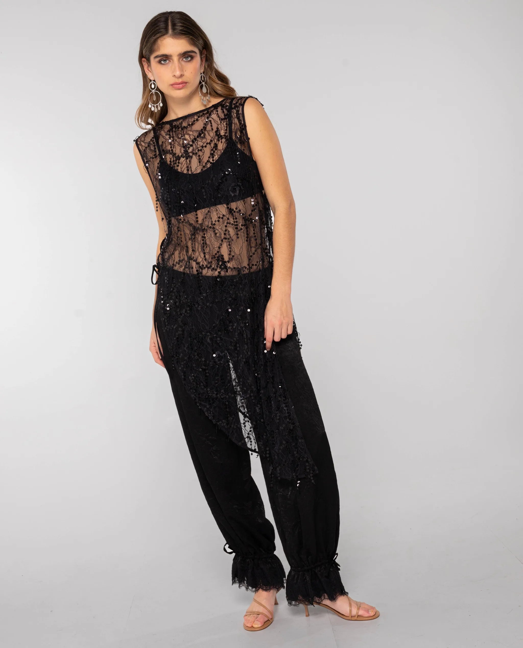Blusa sem Mangas de Lantejoulas Preto-4