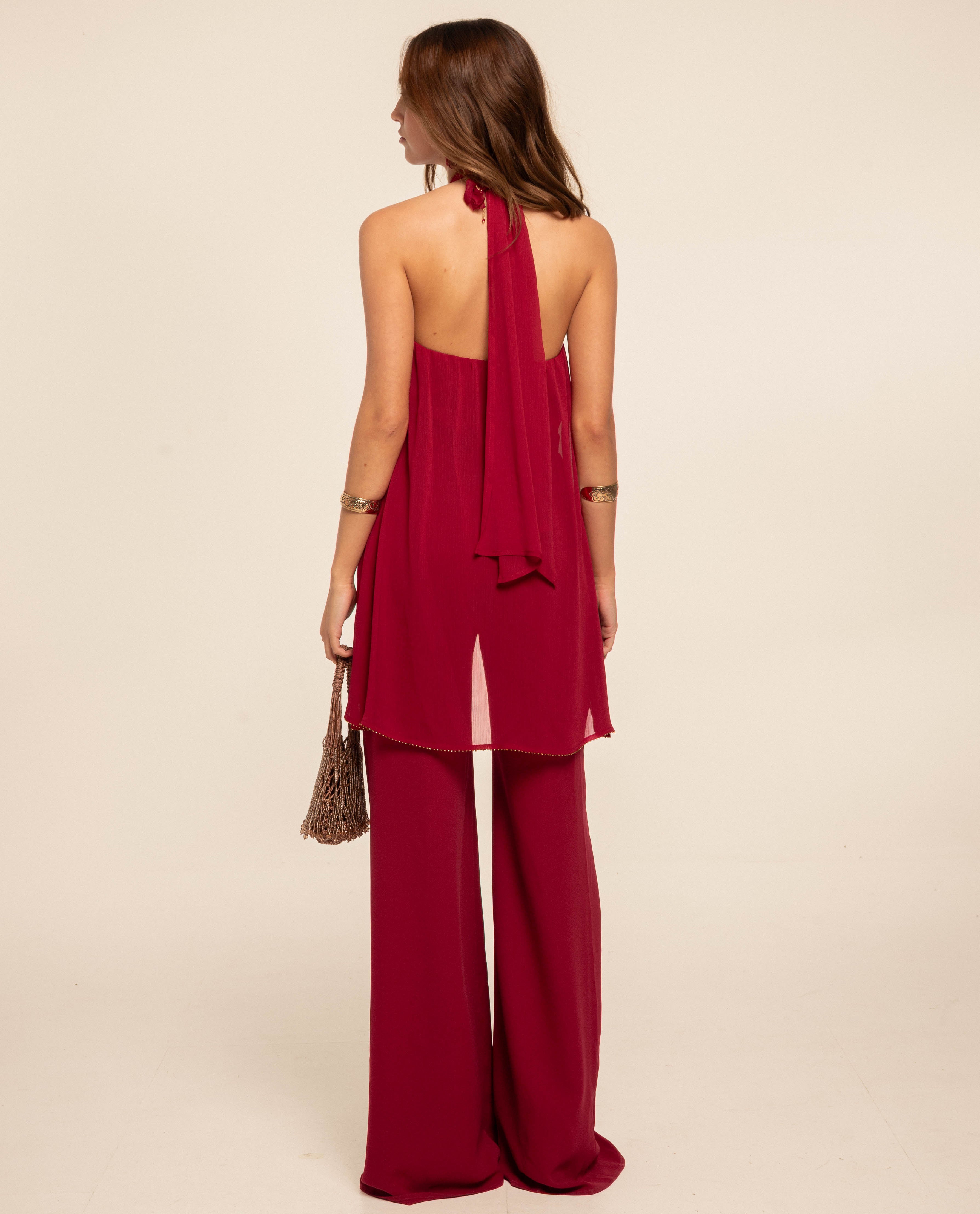 Macacão Comprido com Decote Halter e Perna Larga Vermelho-3