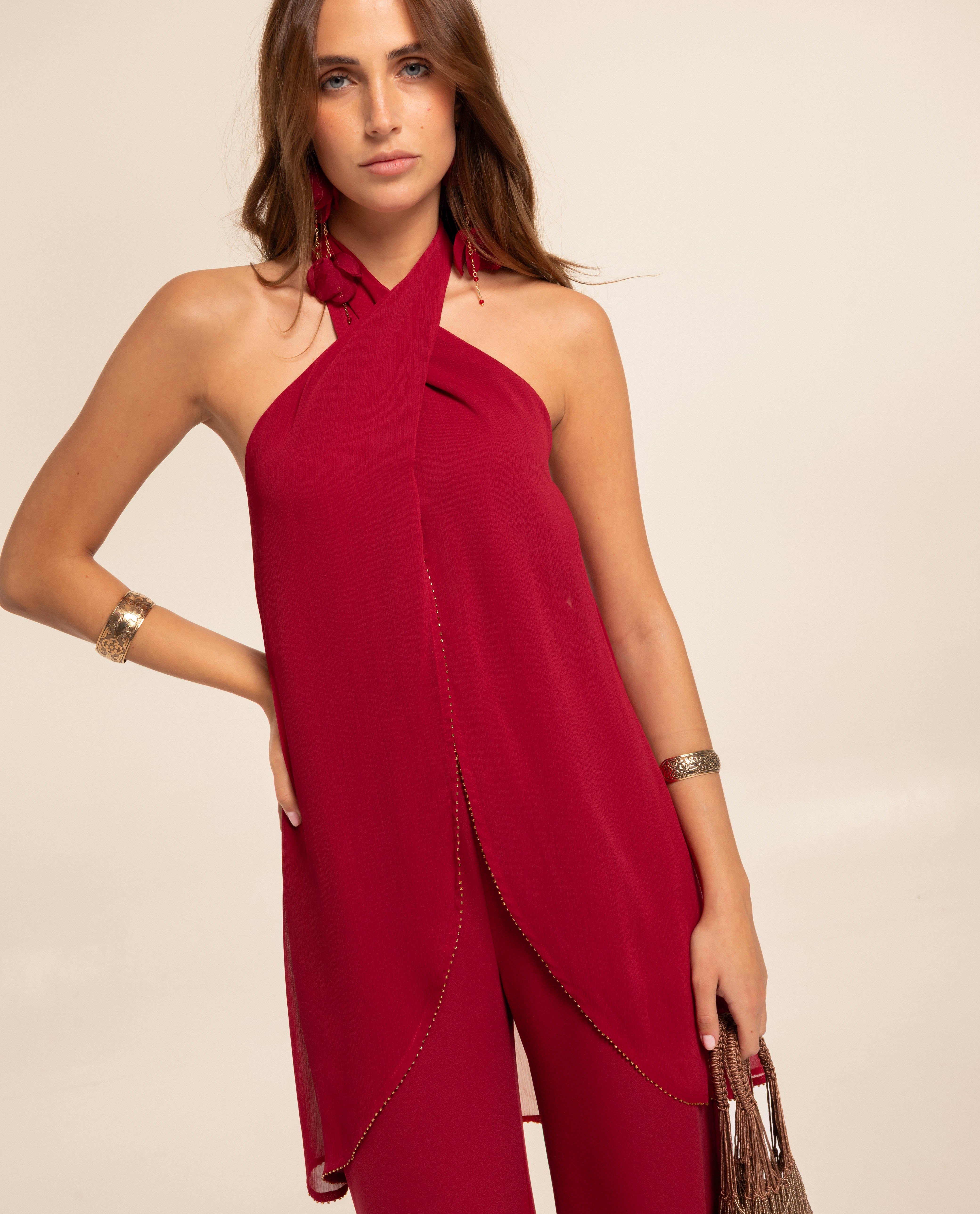 Macacão Comprido com Decote Halter e Perna Larga Vermelho-4