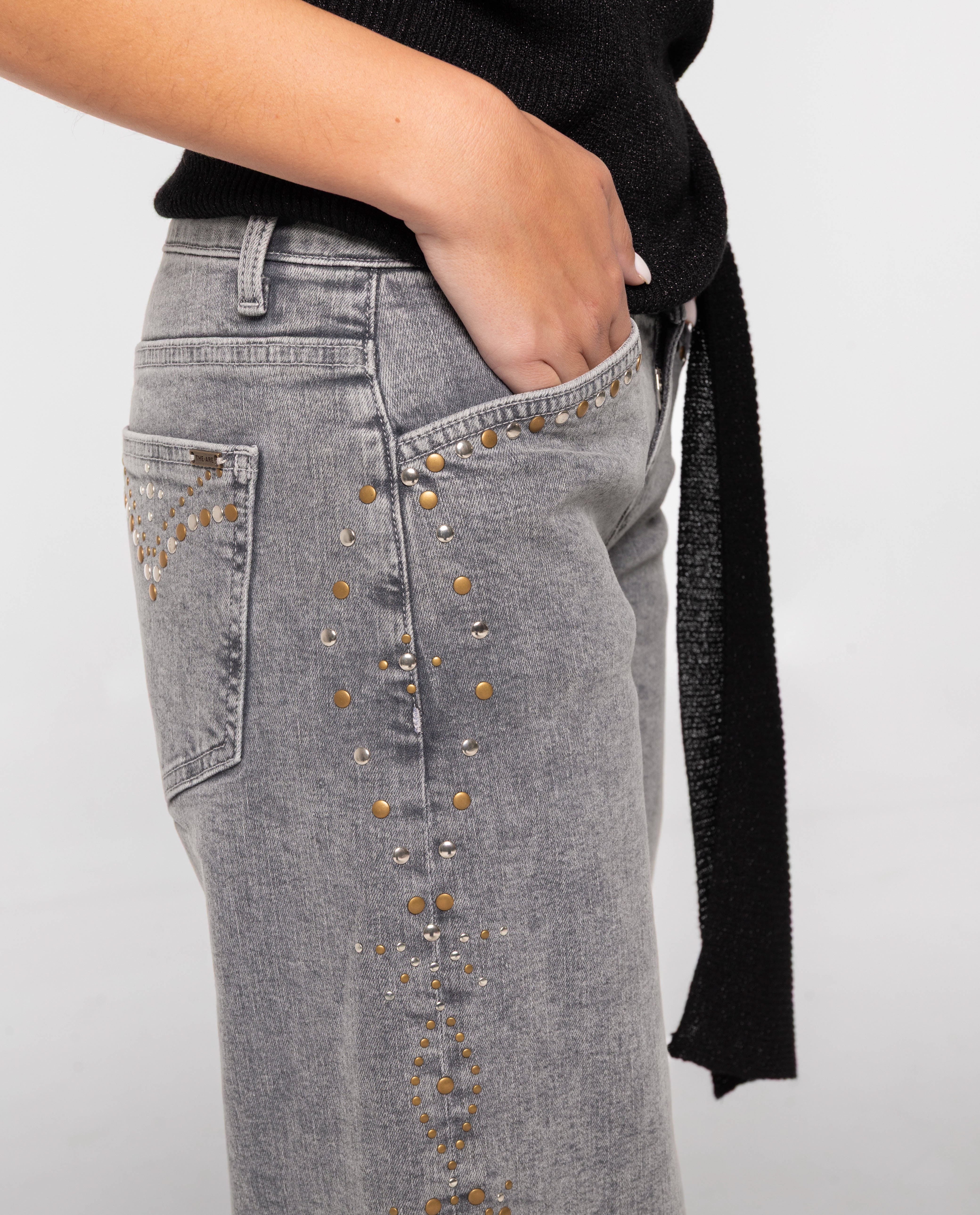 Jeans com Corte a Direito com Rebites Metálicos Cinzento-4