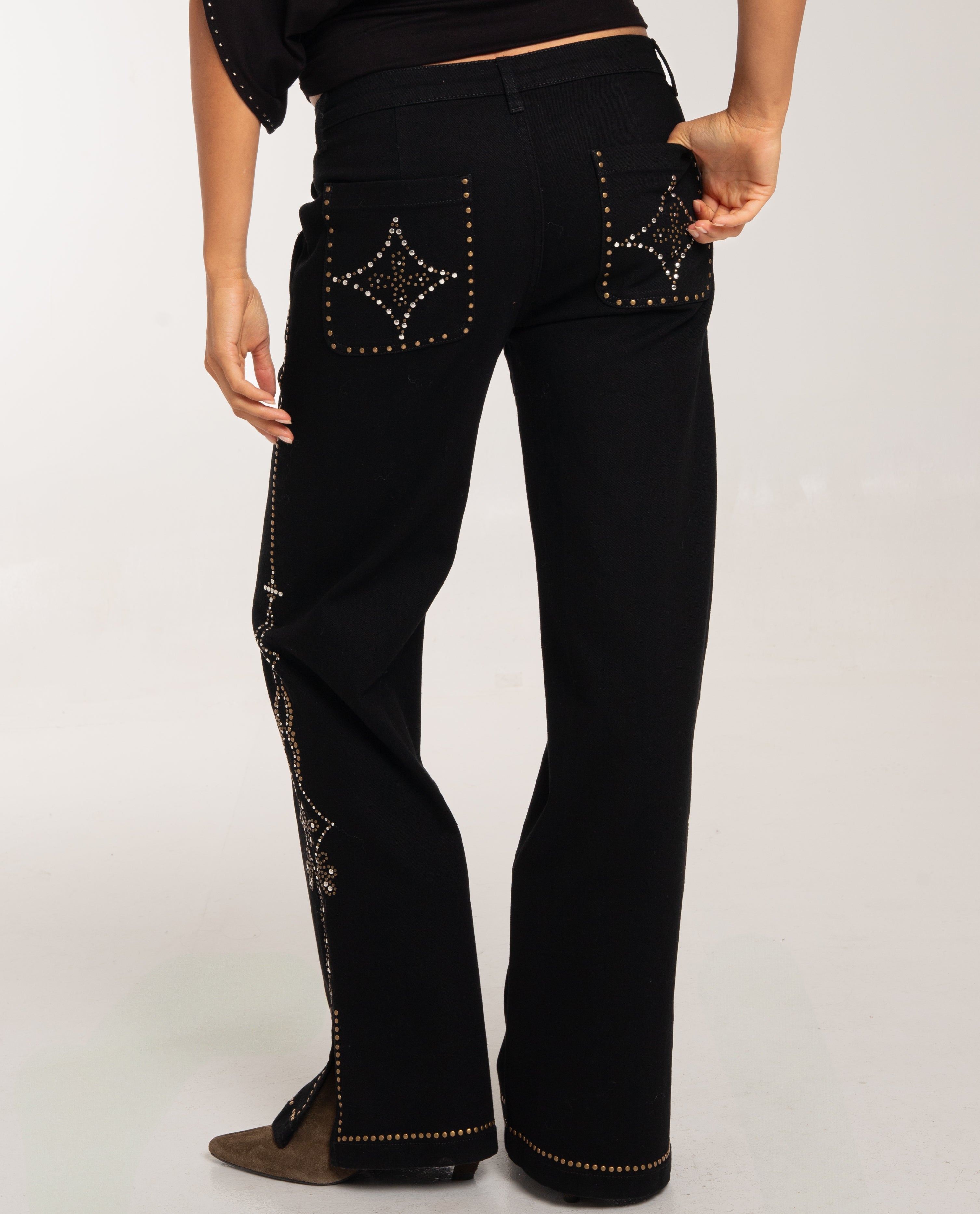 Calças com Corte a Direito Jeans de Cintura Média com Apliques Metálicos Preto-3
