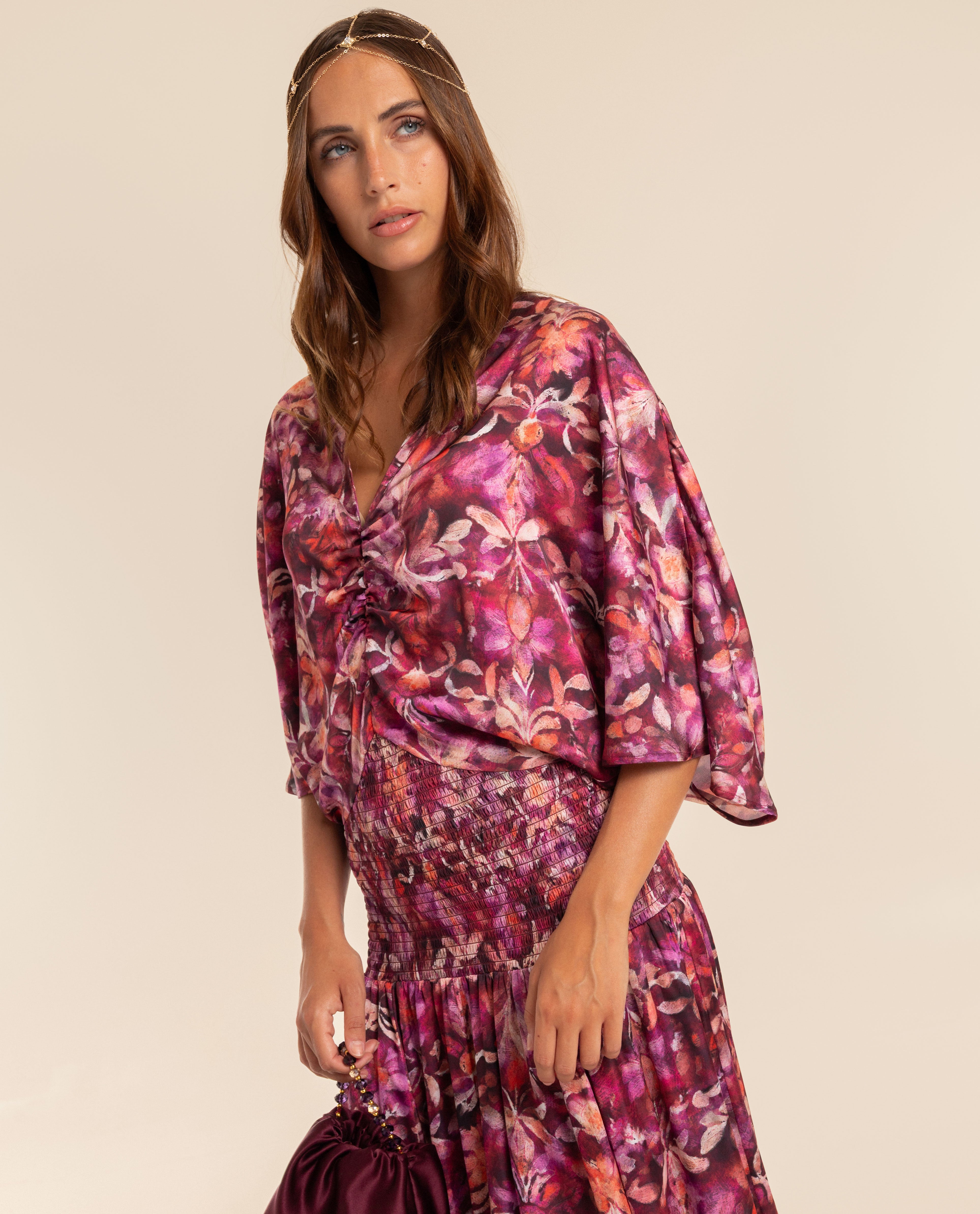 Vestido Midi Franzido com Favo de Mel e Decote em V Rosa-4