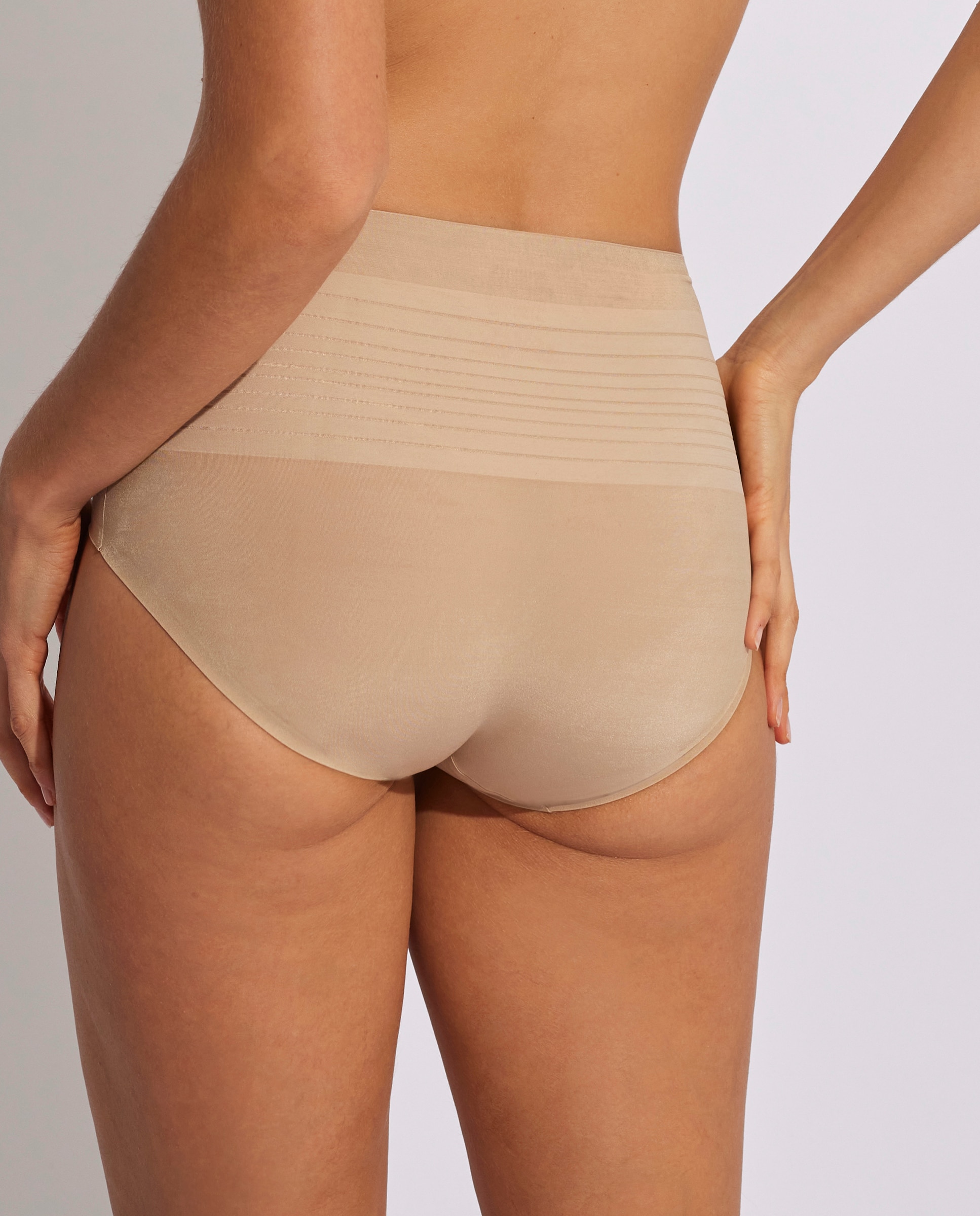Cueca Alta Moldeadora Pele-2