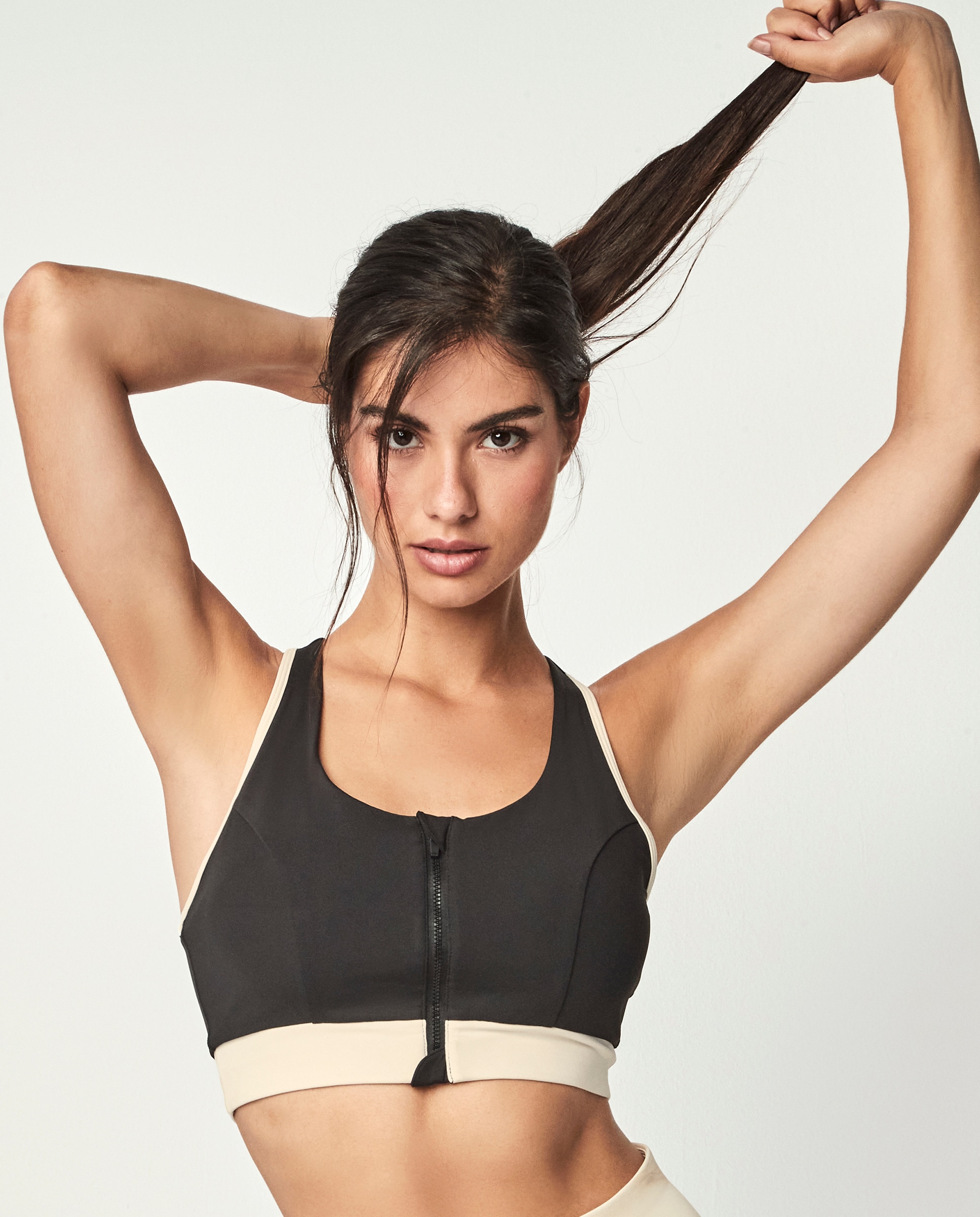 Imagem 0 de Top Sport com Fecho Zip By Pilar Rubio