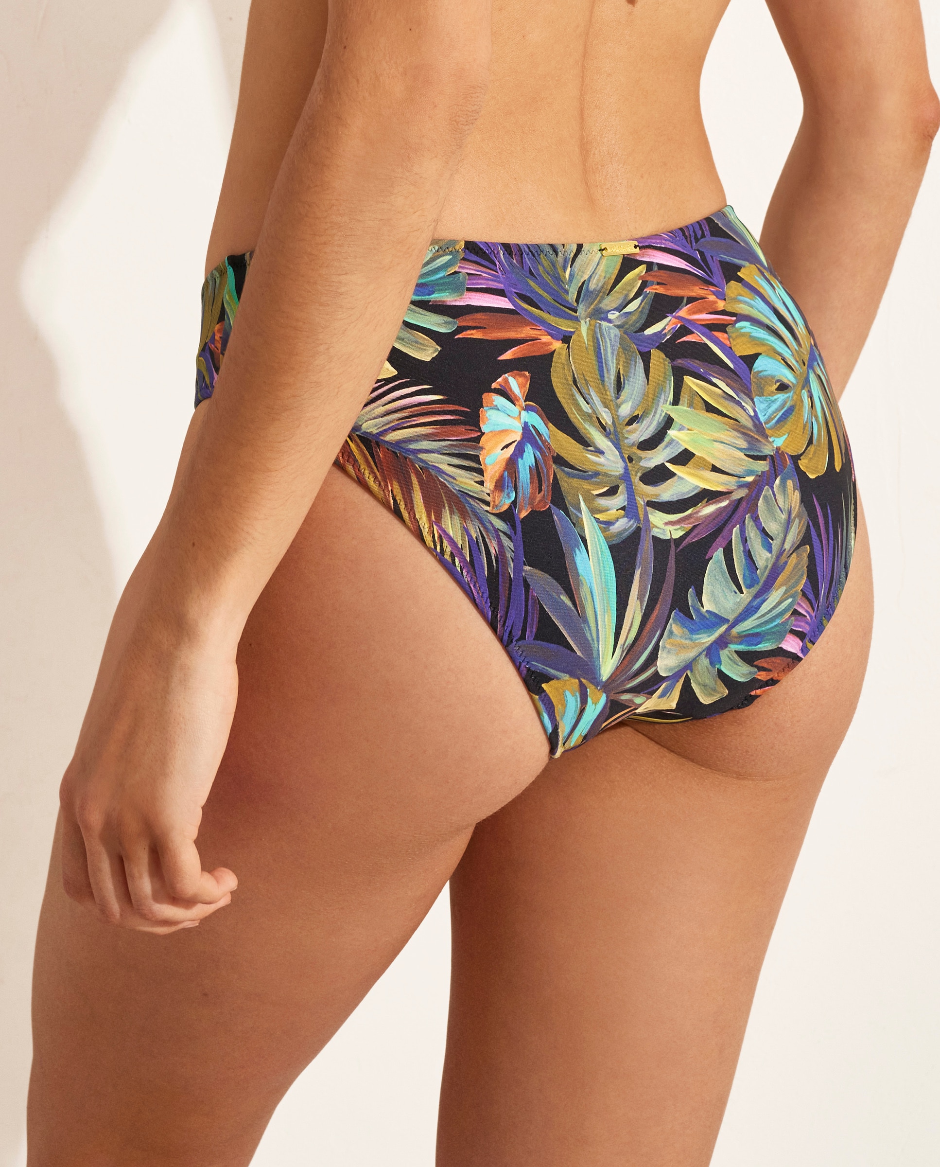 Cueca de Biquíni Clássica Estampada com Cintura em Linha Reta Preto-2