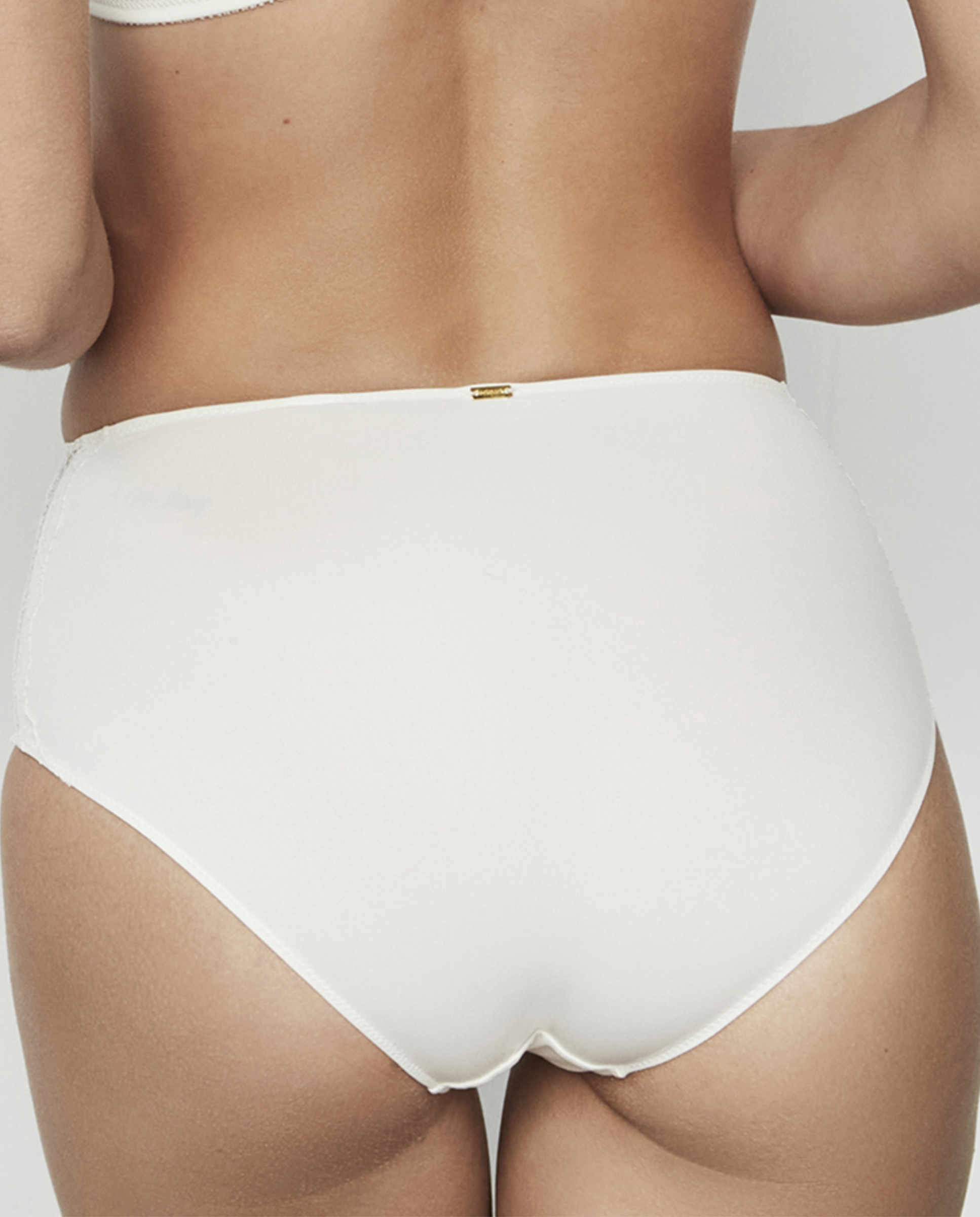 Cueca Alta Clássica com Tule de Controlo Interior Cru-2