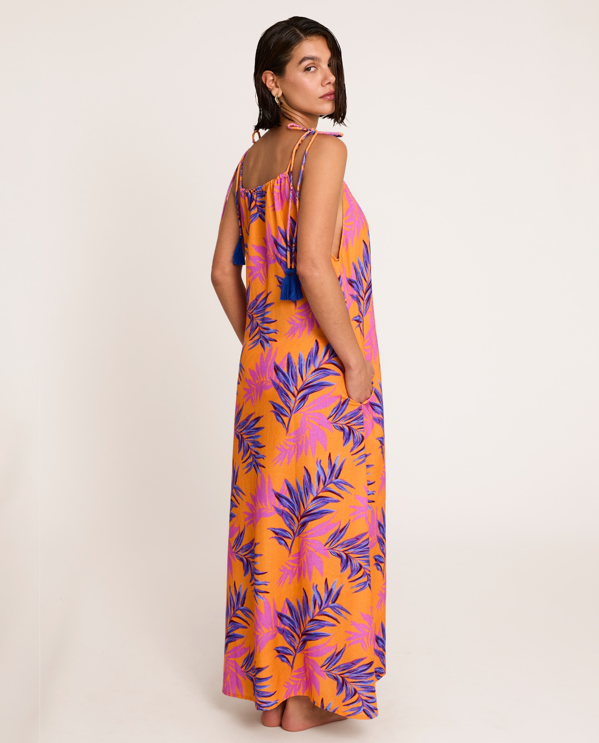 Vestido de Praia Comprido Fluido com Alça Fina, Coleção Calypso Multicolor-2