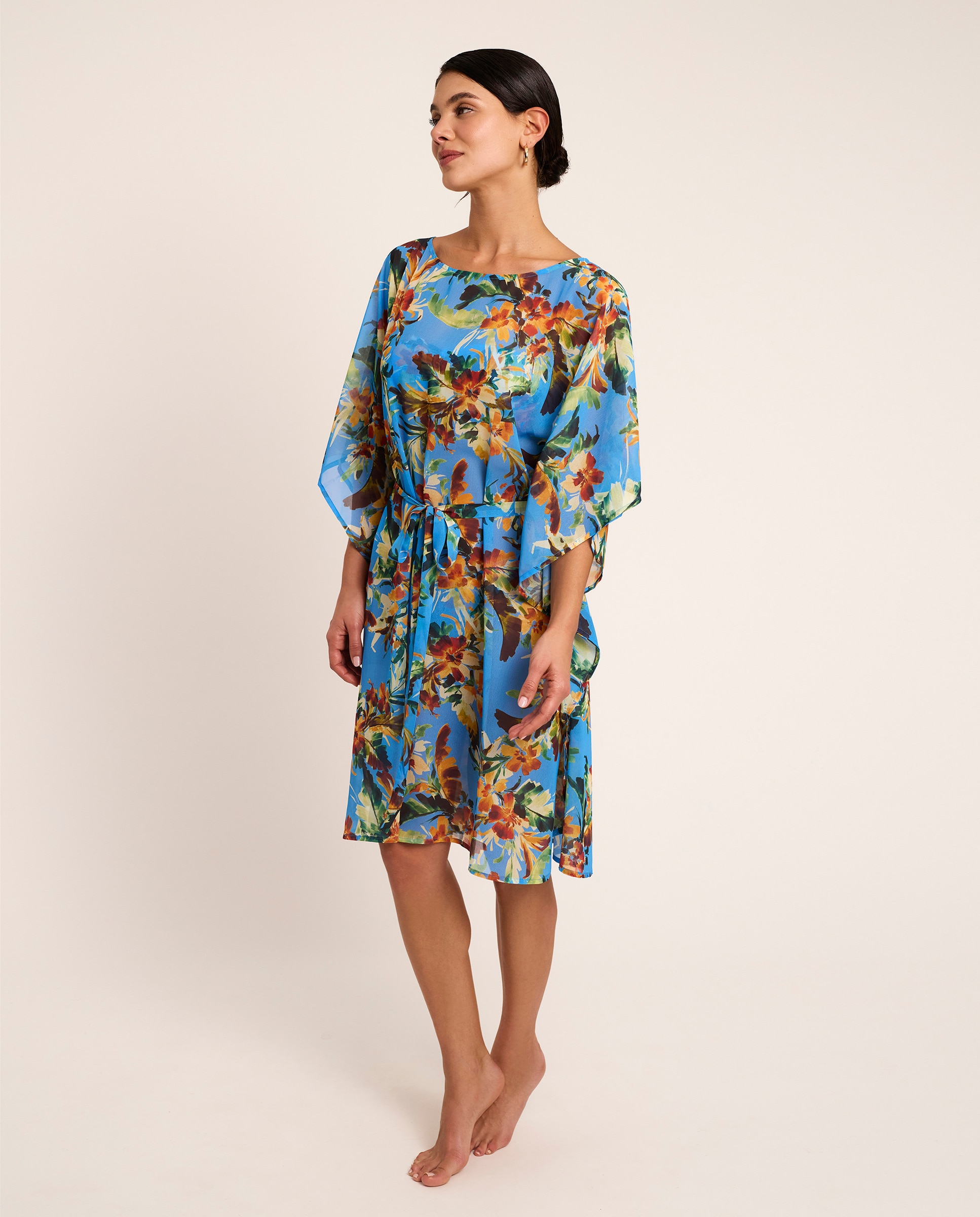 Imagem 0 de Kaftan Curto com Cinto Manga Morcego, Coleção Trópico