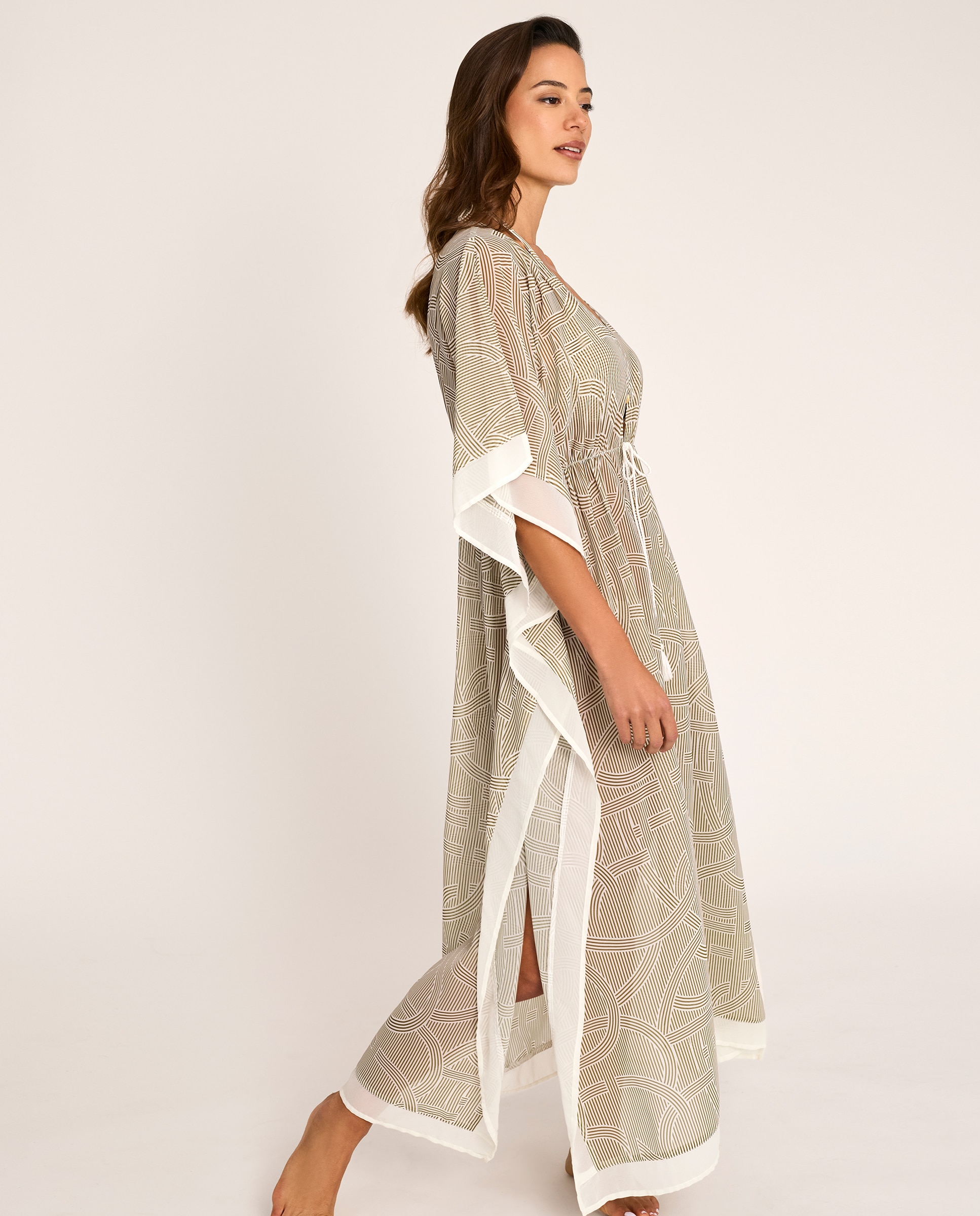Kaftan Comprido de Manga Morcego, Coleção Reverie Branco-3
