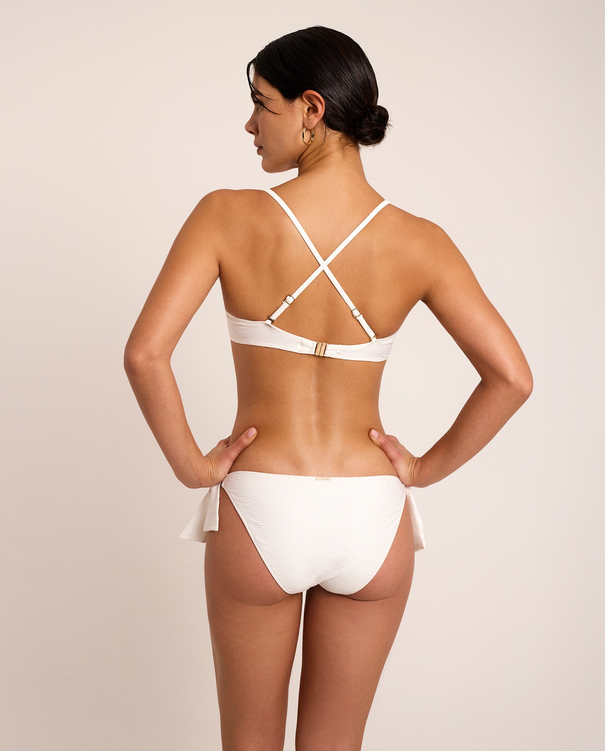 Top de Biquíni Modelador com Foam e Aro, Coleção Nautilus Vermelho-5