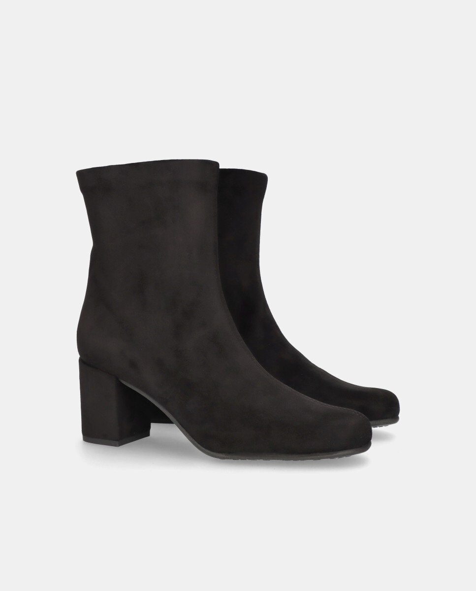 Botins Básicos em Tecido Elástico Efeito Camurça Preto-2