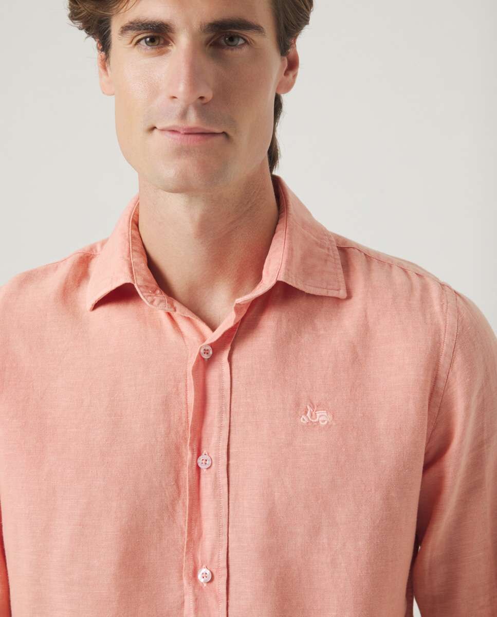 Camisa de Corte Regular Lisa Coral-3