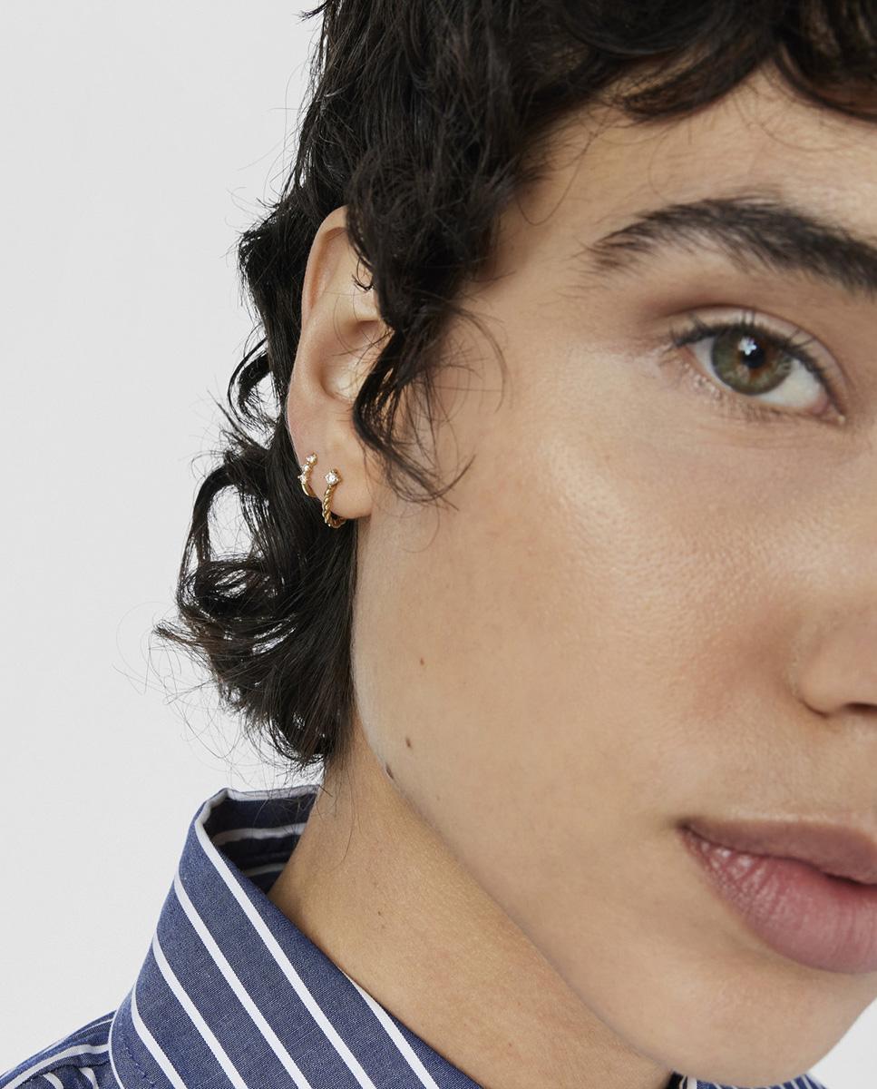 Piercing Les Classiques com Argola Pequena com Tira de Ouro e Diamantes Branco-4