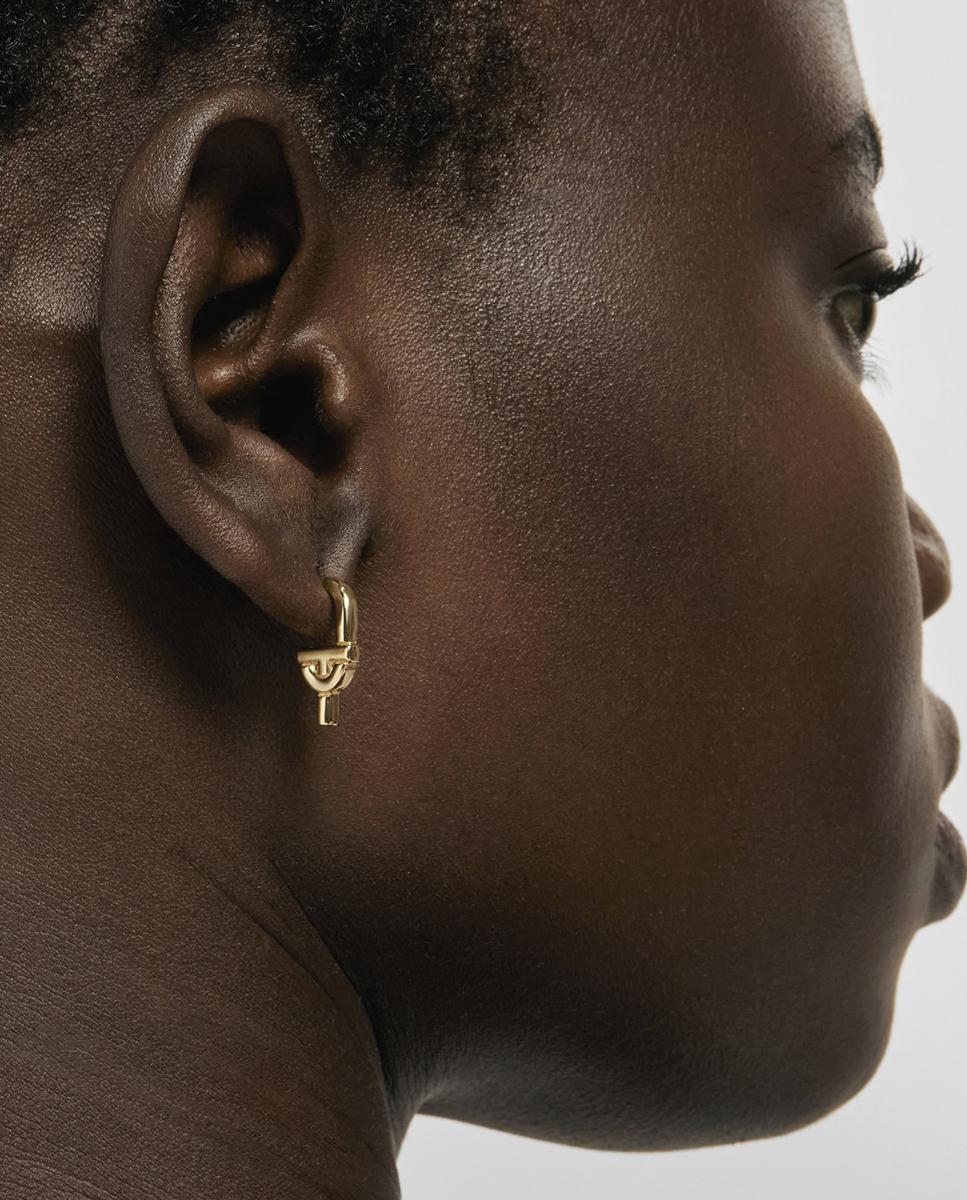 Brincos Manifesto Banhados a Ouro 18 Kt Sobre Prata Dourado-4