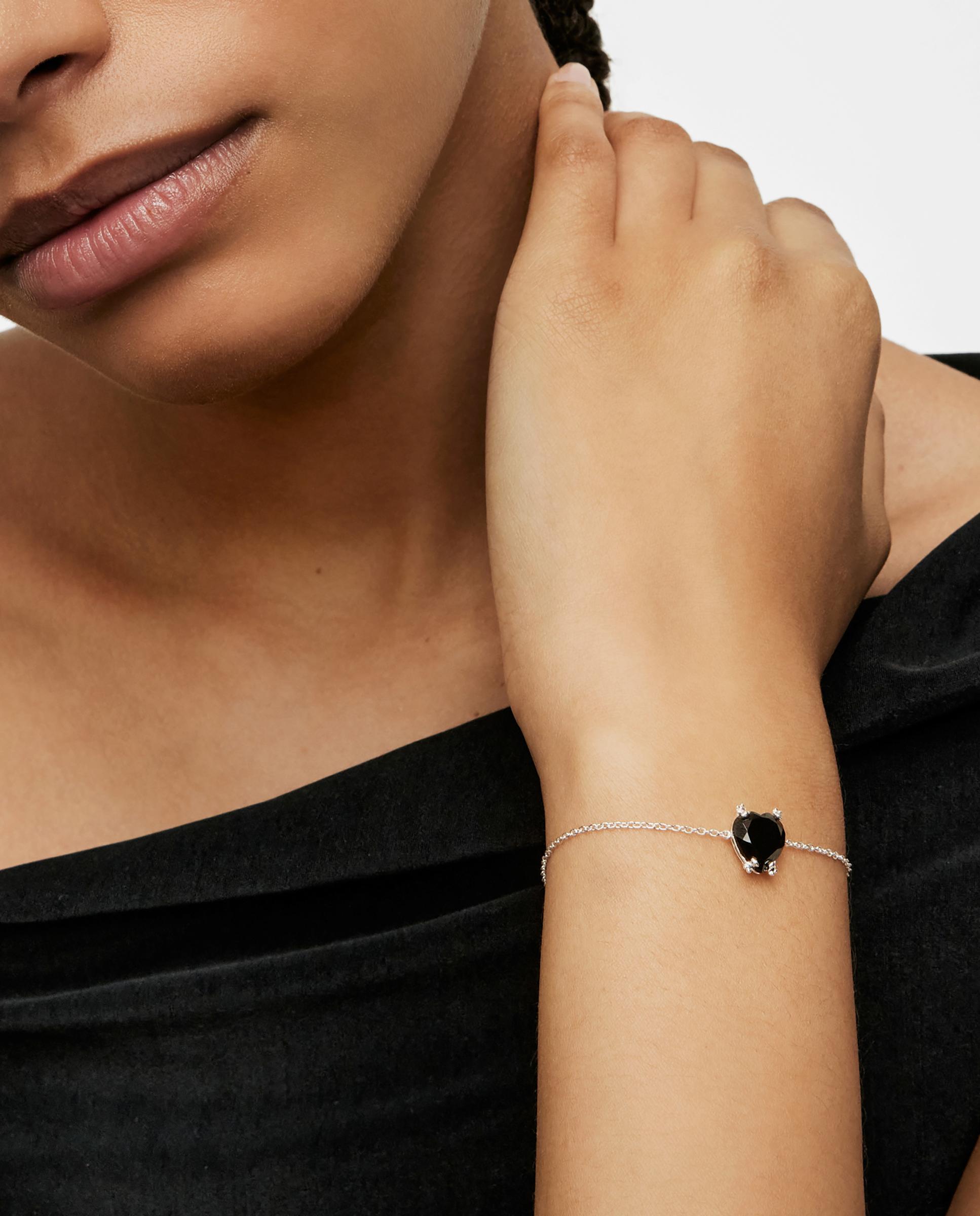 Pulseira de Corrente Color Pills com Coração de Prata e Ónix Preto-5