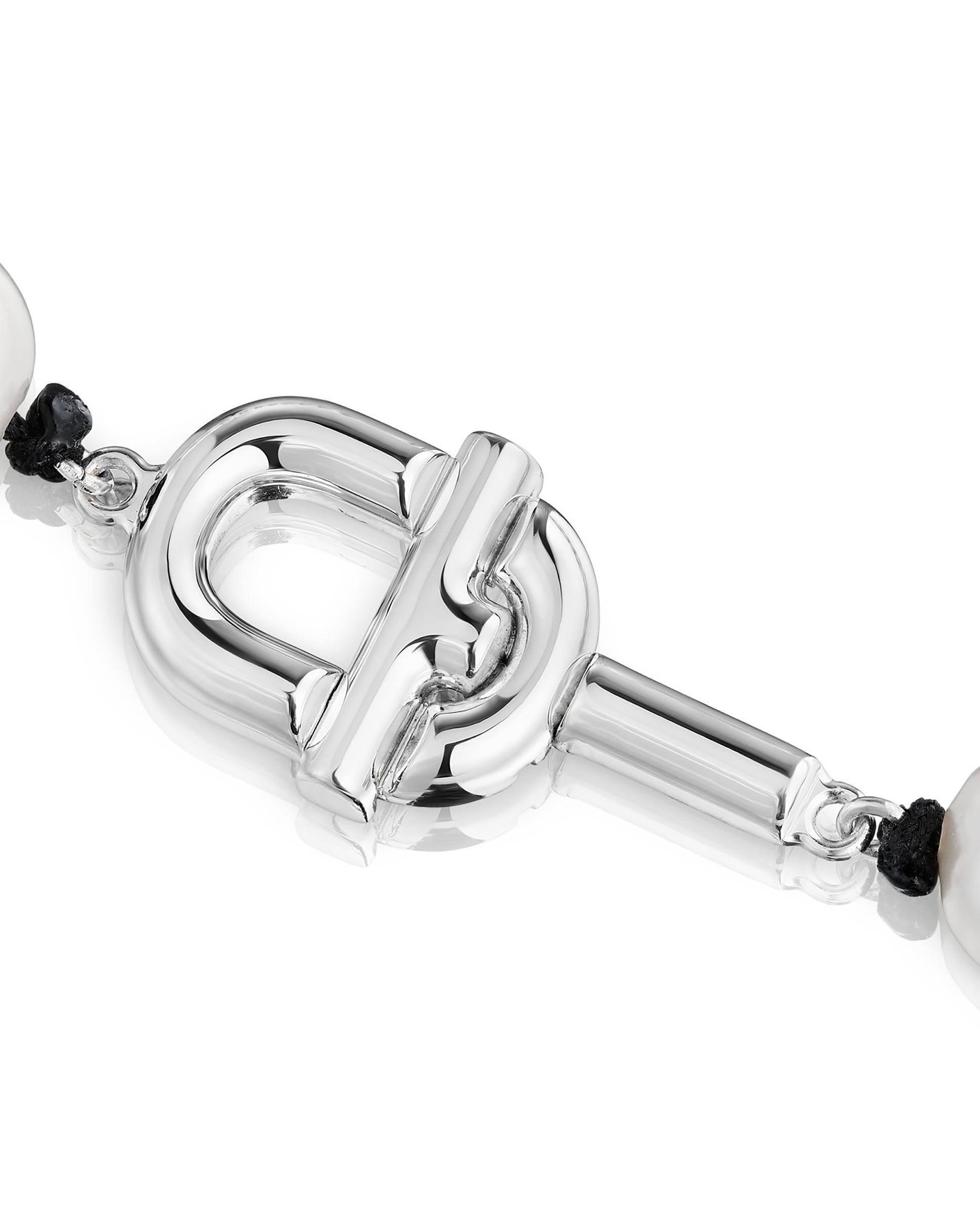 Colar Manifesto de Nylon em Preto com Pérolas Branco-3