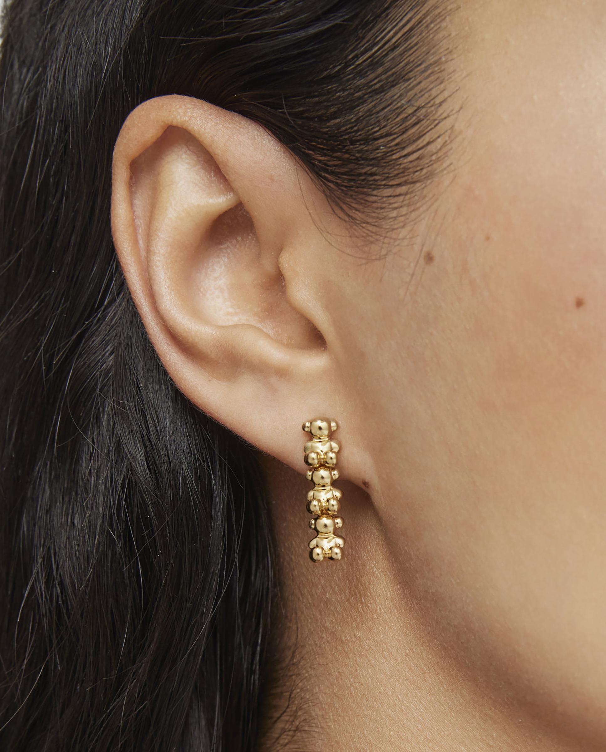 Brincos Bold Bear Compridos Banhados a Ouro 18 Kt em Prata Dourado-3