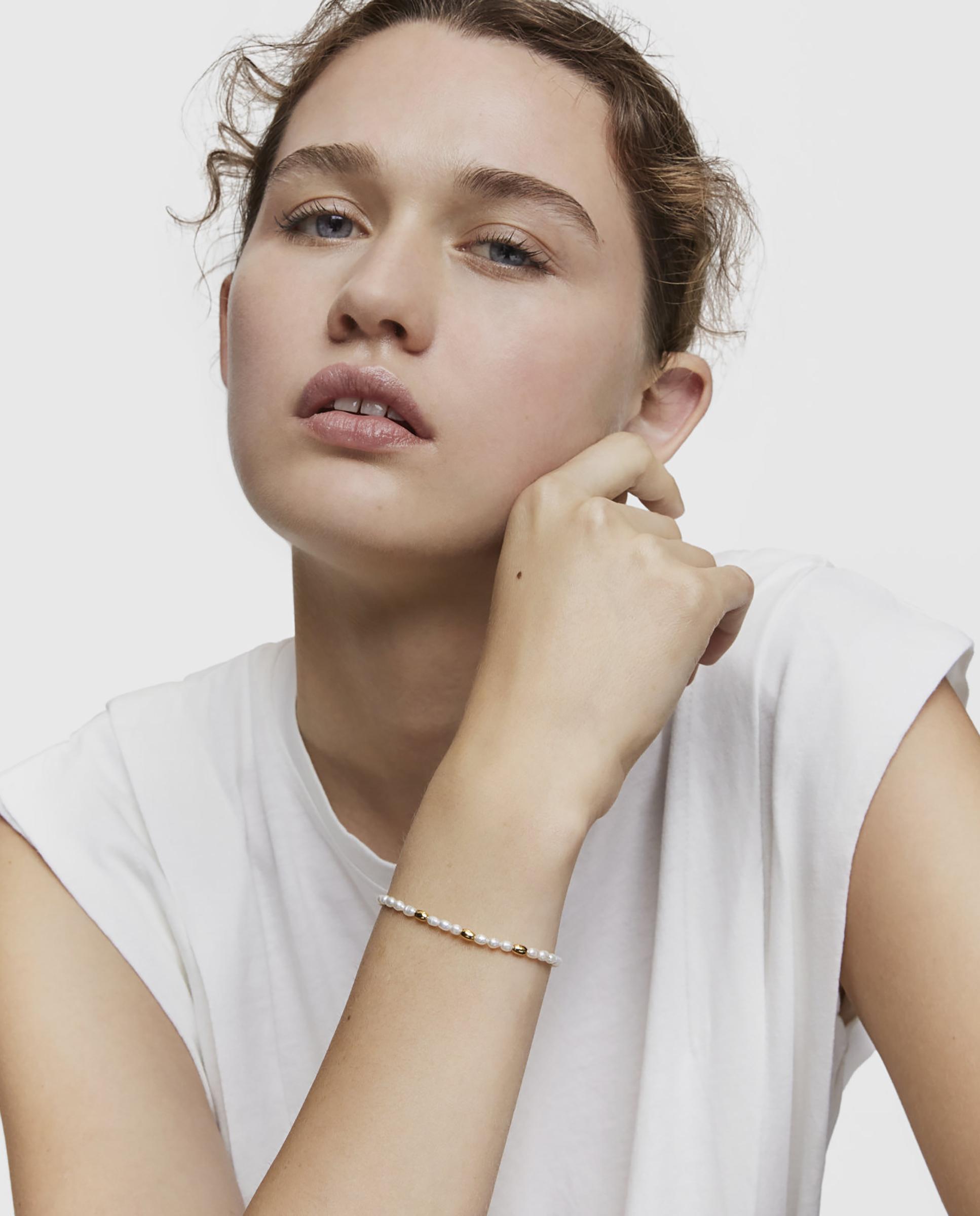 Pulseira de Corrente Gloss com Pérolas Banhada a Ouro de 18 Kt em Prata Branco-3