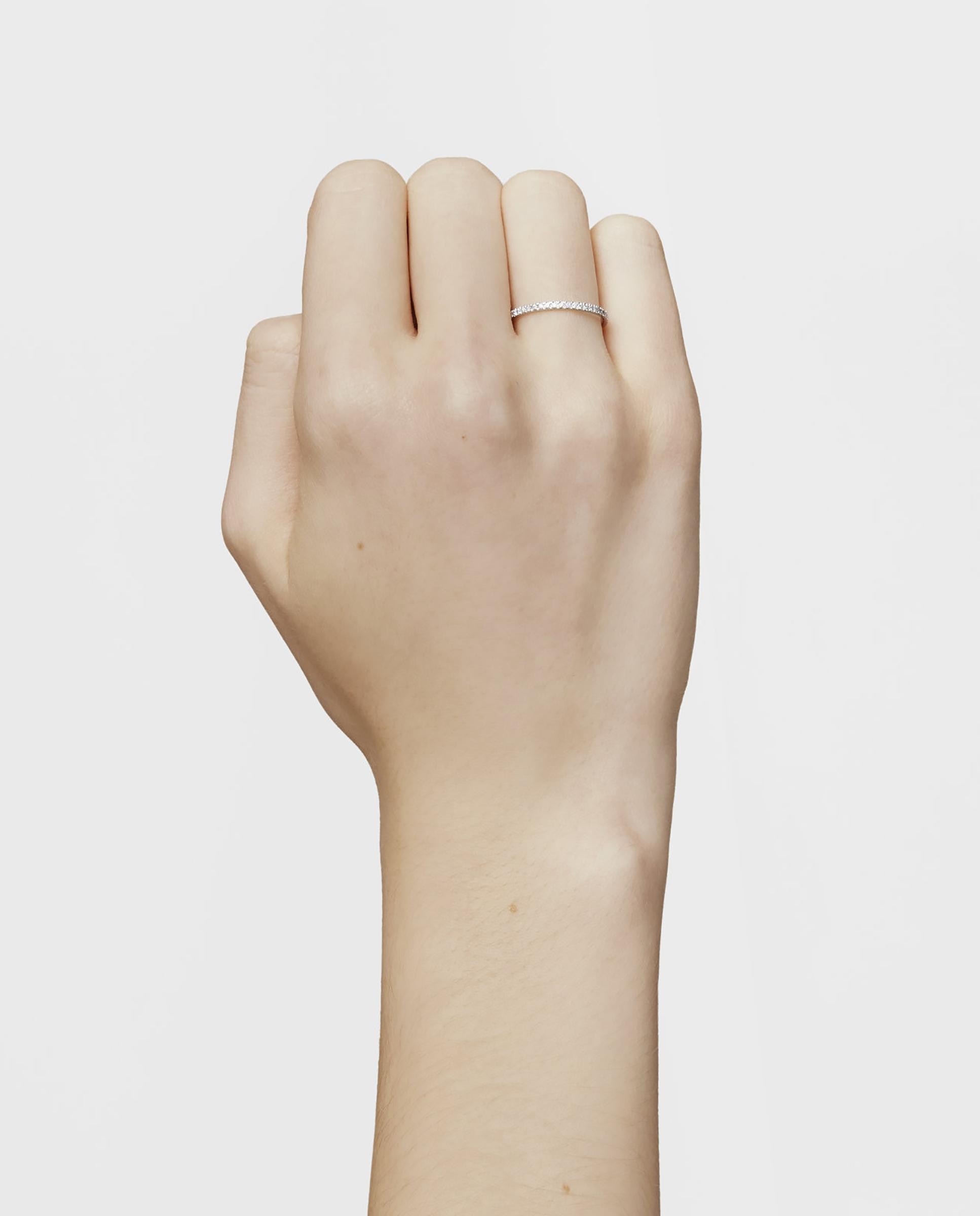 Anel Les Classiques de Ouro Branco com Diamantes Branco-6