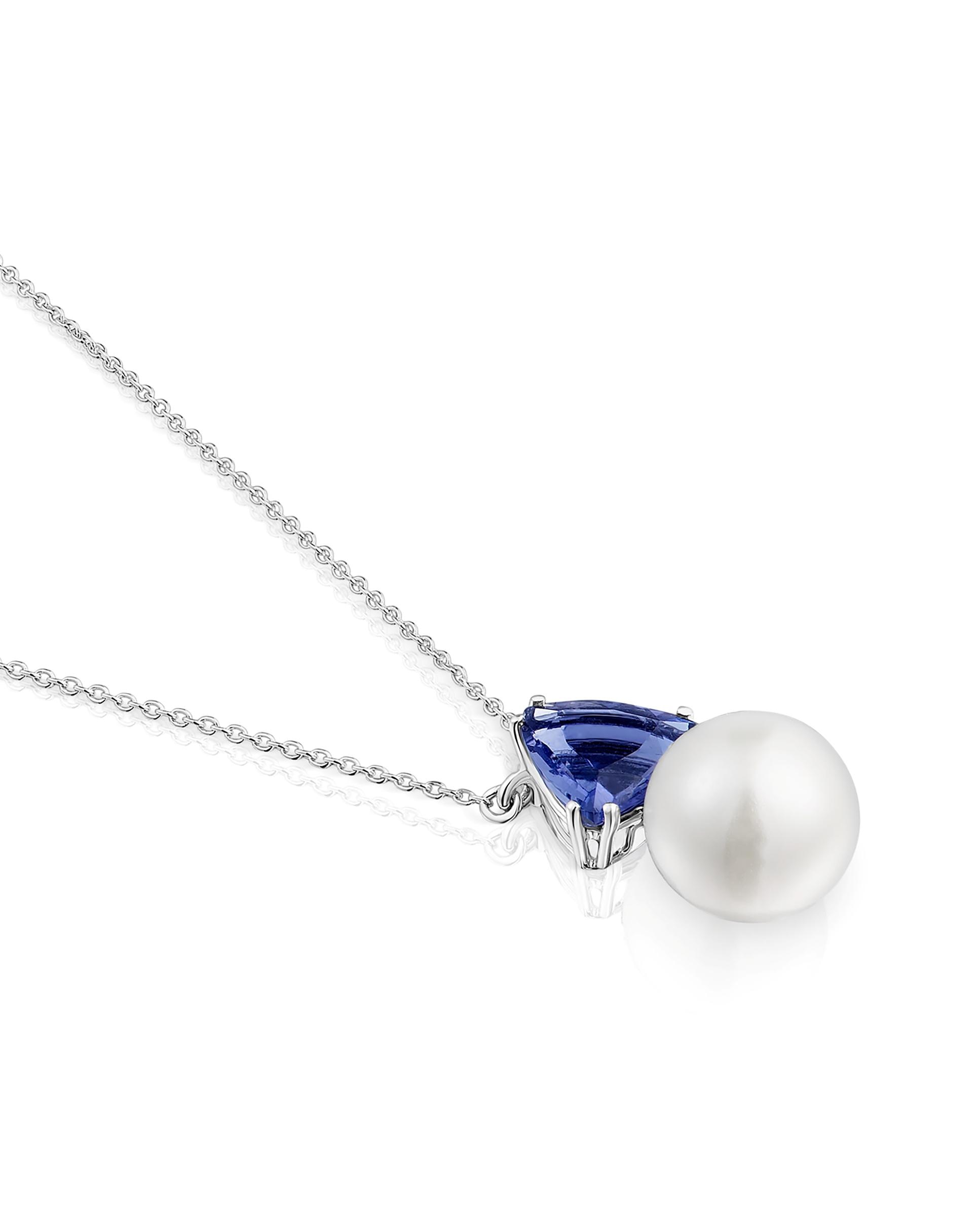 Colar Ivette Curto de Ouro Branco com Iolita e Pérola Azul-3