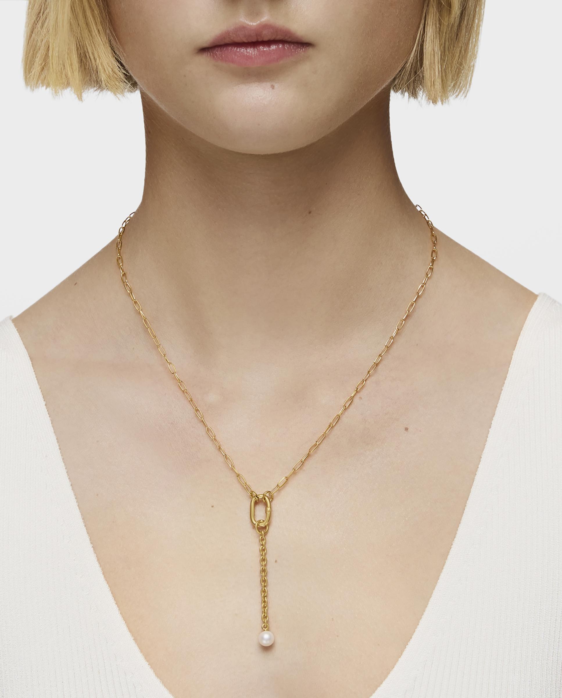 Pendente Hold Oval Banhado em Ouro 18 Kt Sobre Prata com Pérola Ouro-4