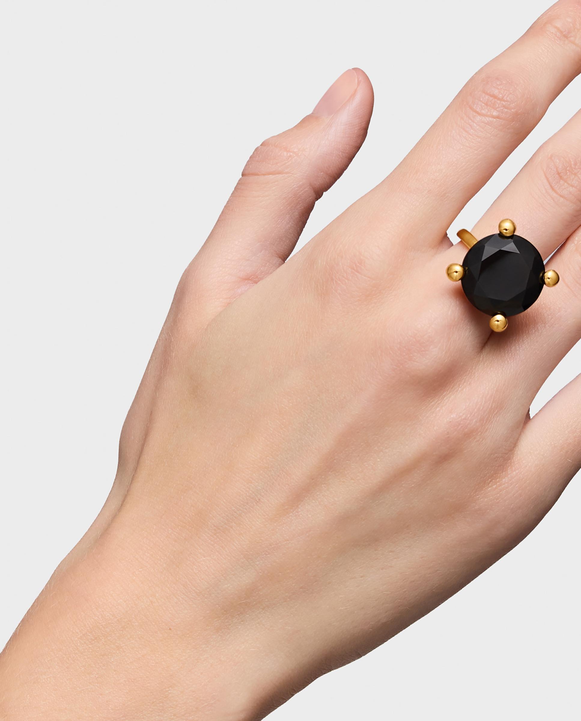 Anel em Black Grande Banhado a Ouro 18 Kt Sobre Prata com Ônix Preto-3