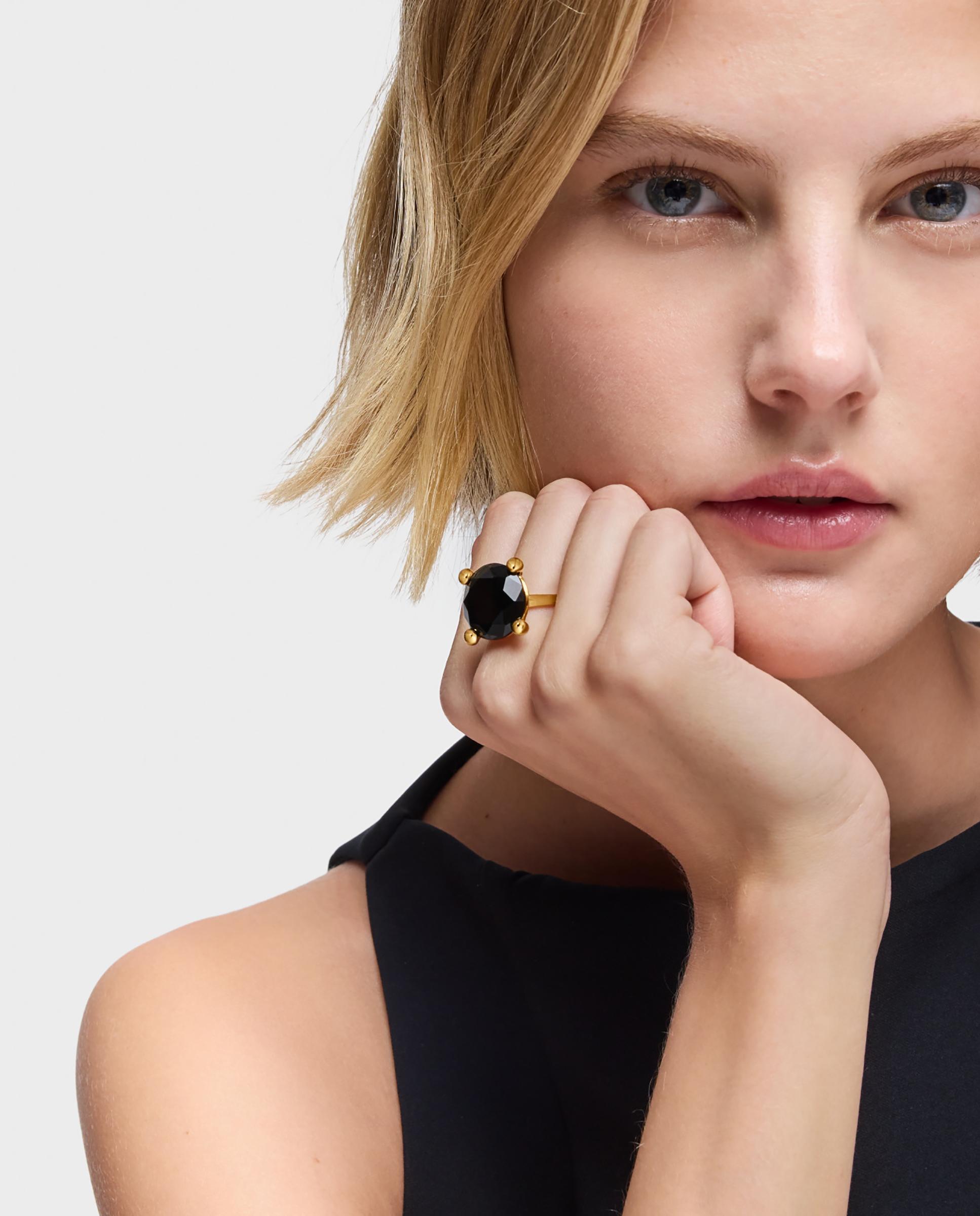 Anel em Black Grande Banhado a Ouro 18 Kt Sobre Prata com Ônix Preto-5