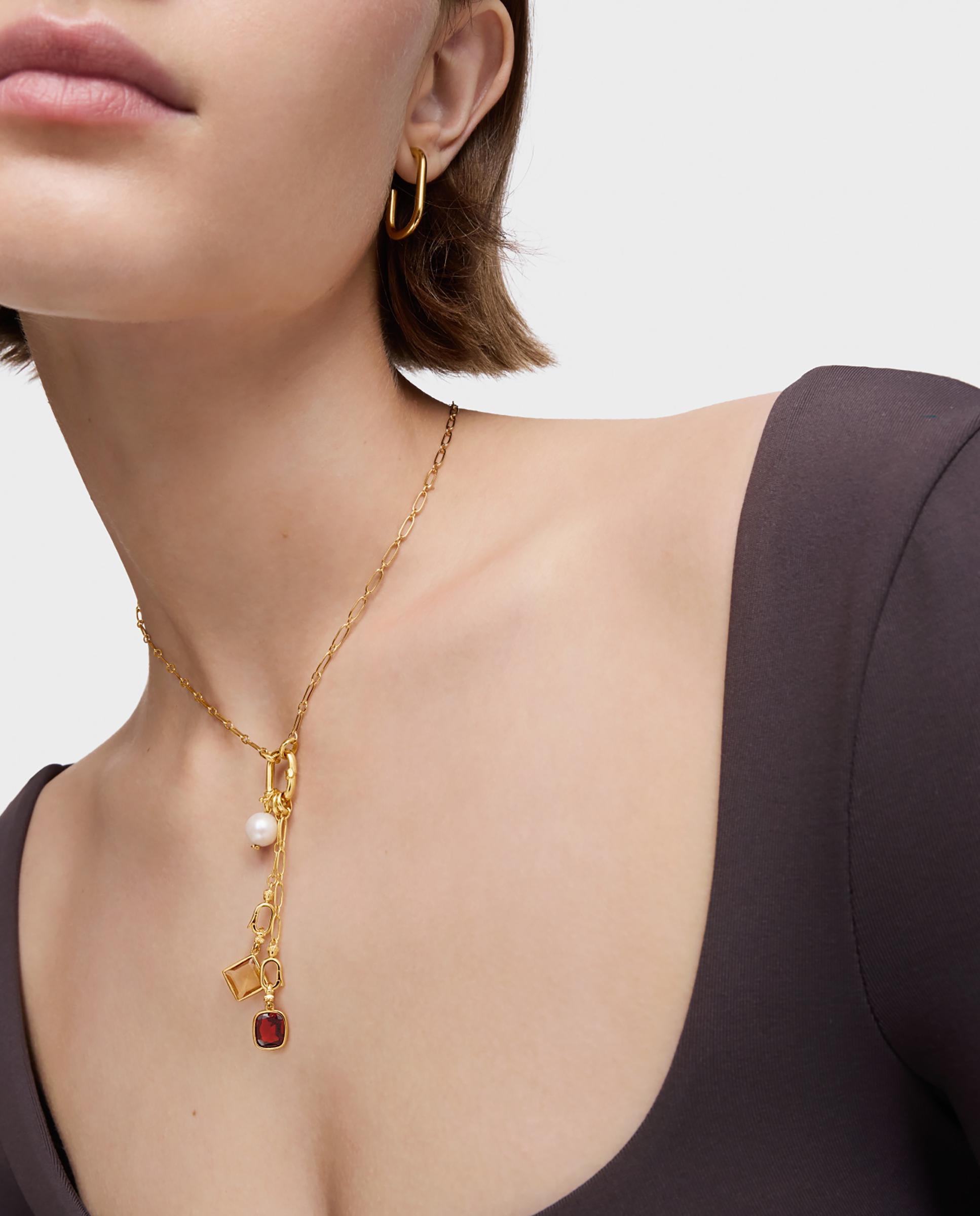 Pendente Medallions Pequeno Banhado em Ouro 18 Kt Sobre Prata com Granada Vermelho-5