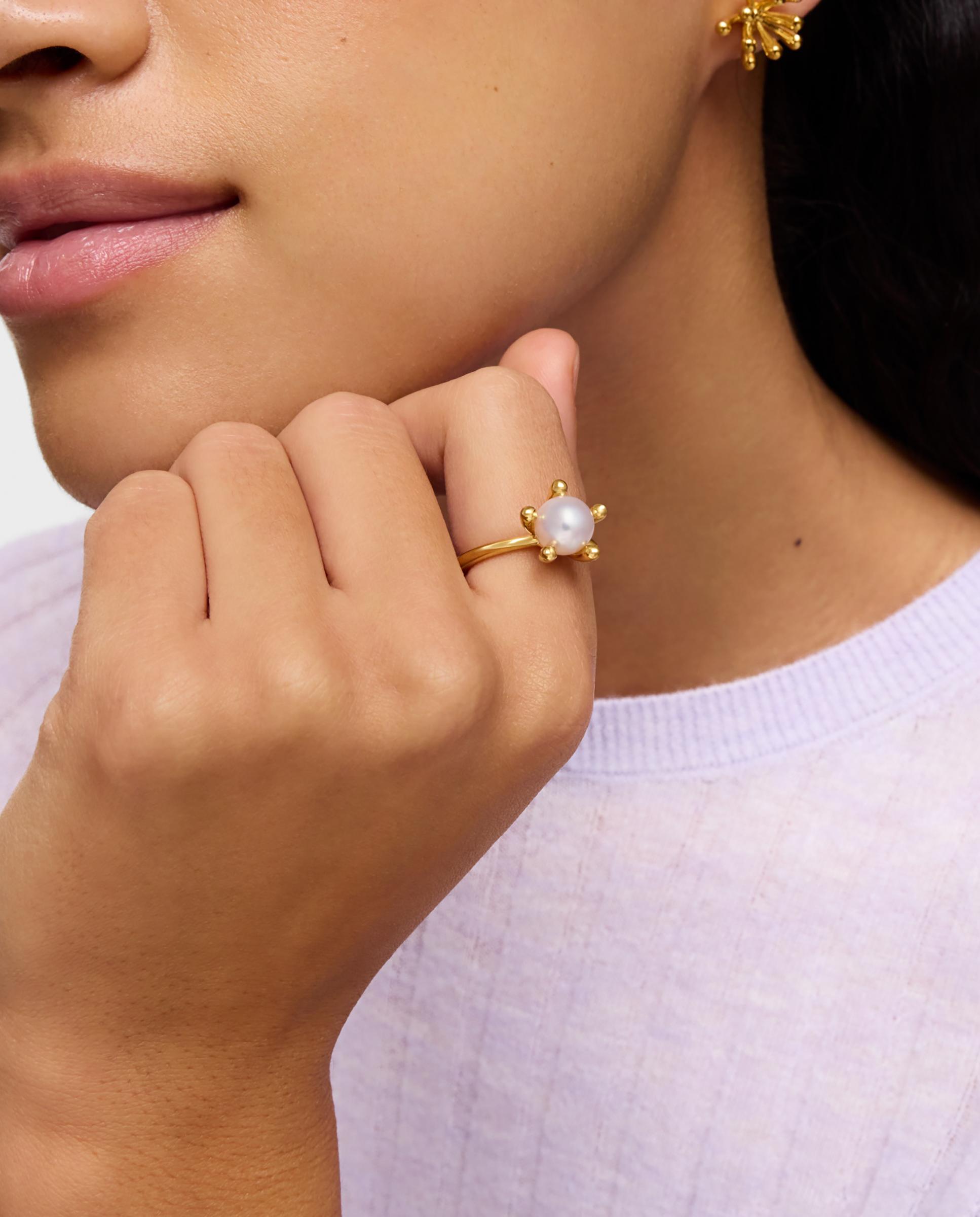 Anel Garden Banhado a Ouro 18 Kt Sobre Prata e Pérola Branco-4