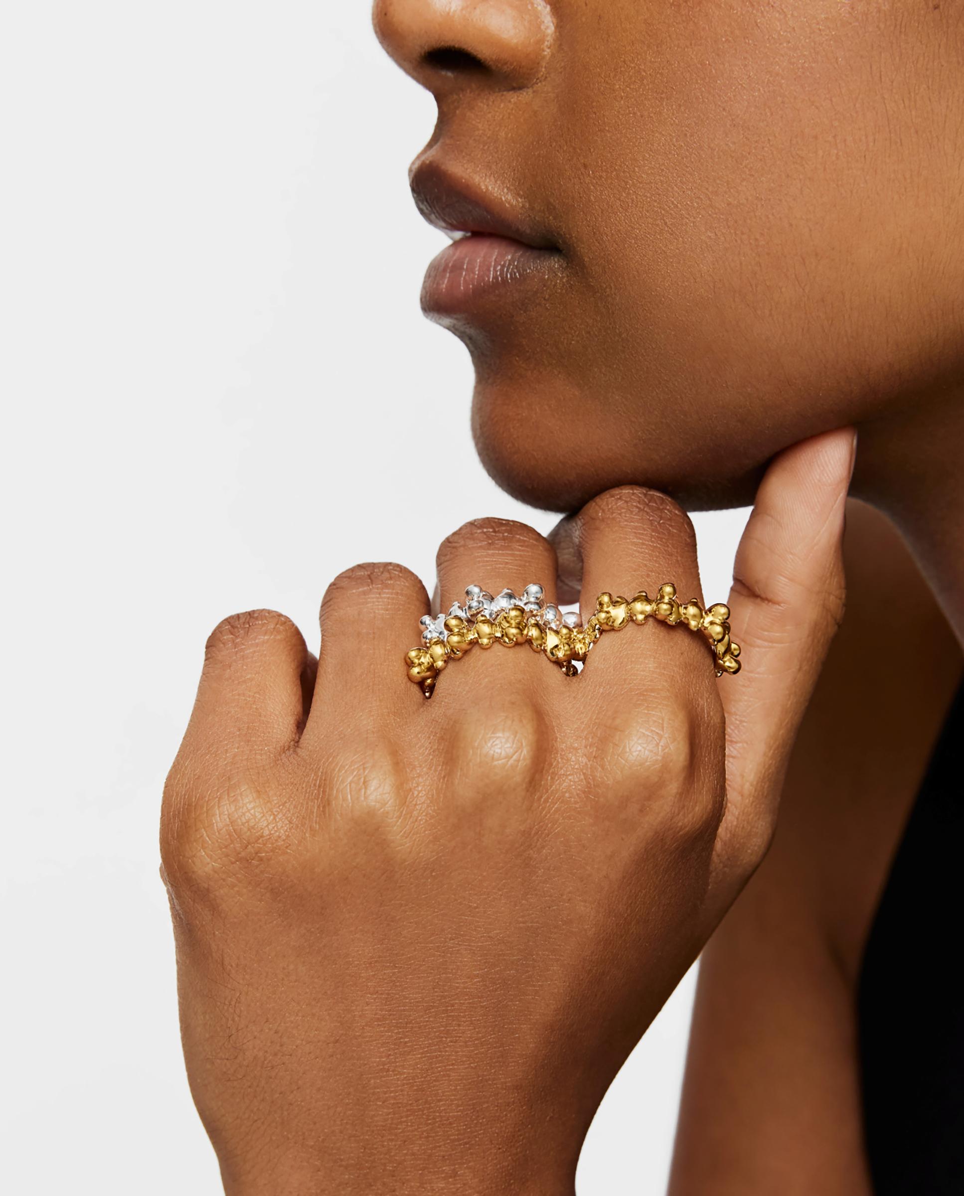 Anel Bold Bear Médio Banhado a Ouro 18 Kt em Prata com Ursos Dourado-5