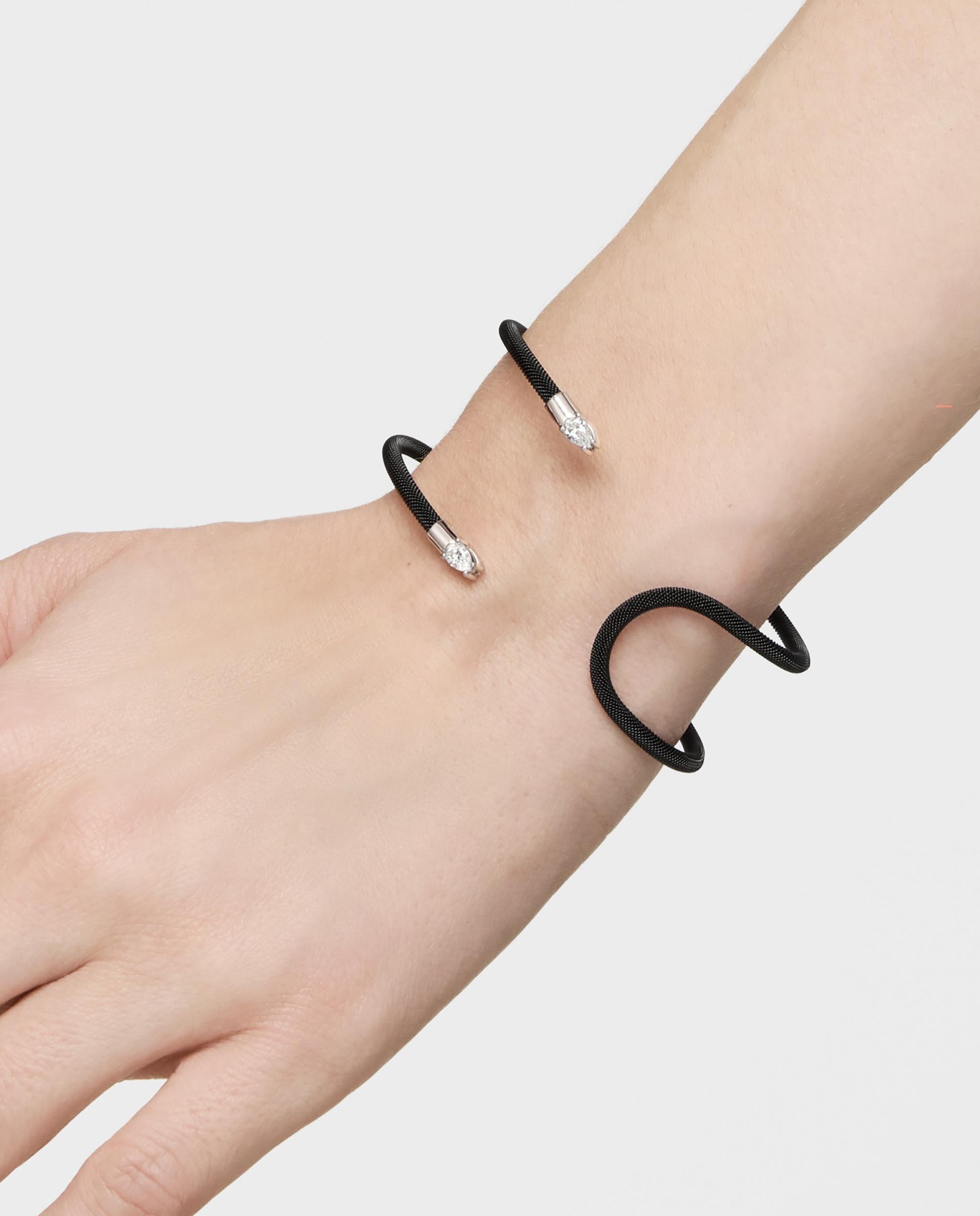 Pulseira Escrava Dupla de Platina, Aço em Preto e Diamantes Tous Mesh Lgd Preto-6