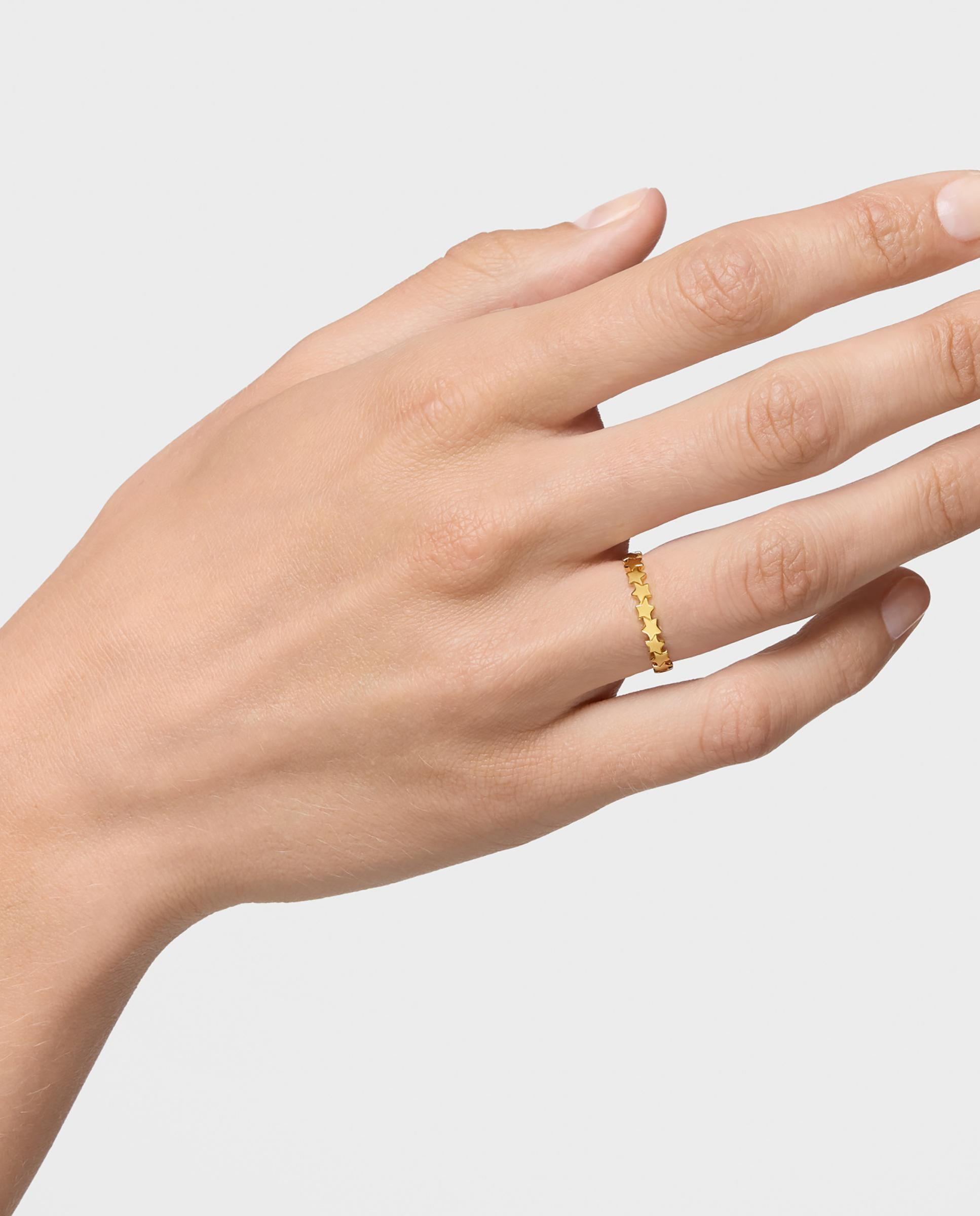 Anel com Motivos Estrelas Banhado a Ouro 18 Kt Sobre Prata Dourado-6