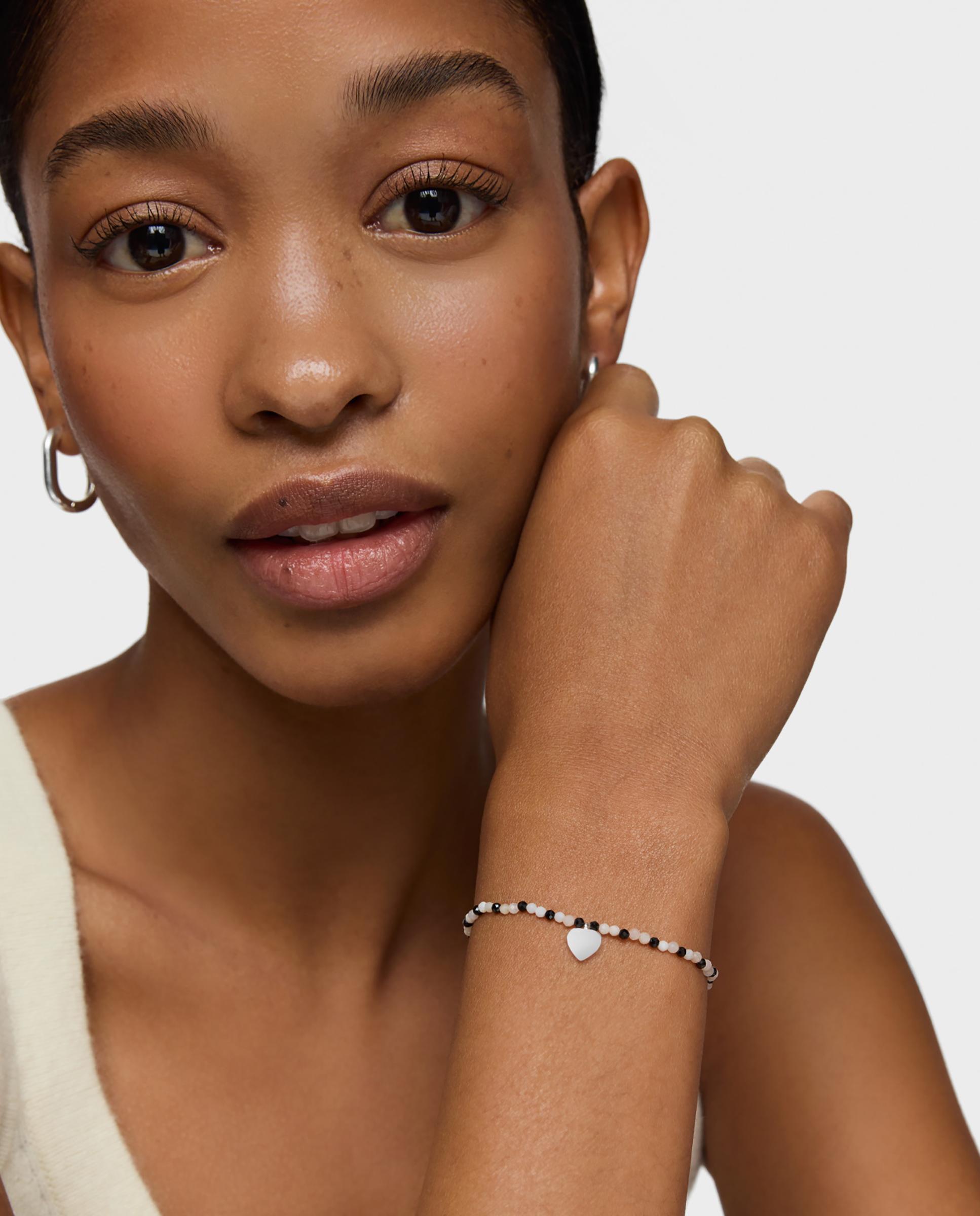 Pulseira com Charms de Calcedónia Espinelas e Coração de Prata Multicolor-4