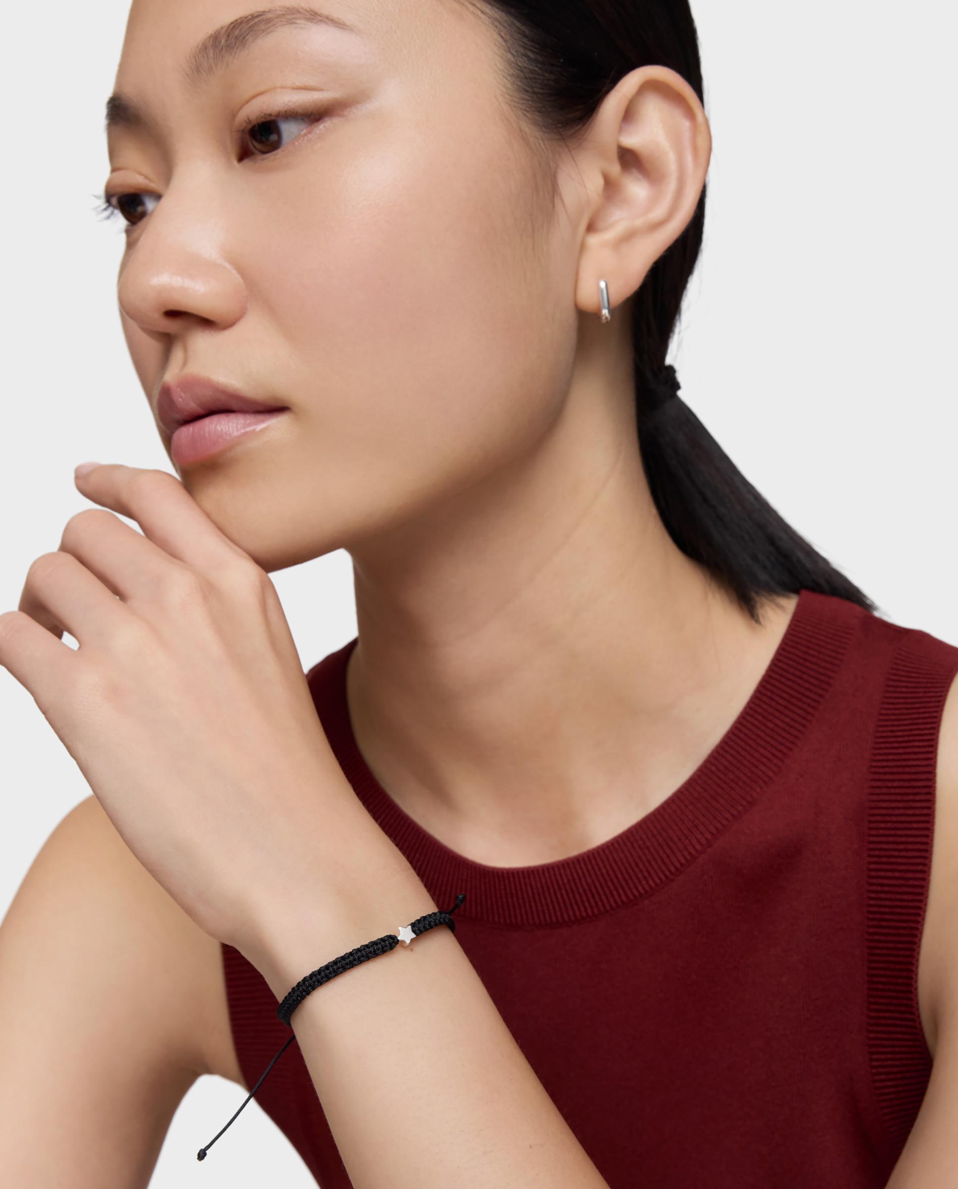 Pulseira com Motivos Estrela de Prata e Nylon em Preto Preto-4