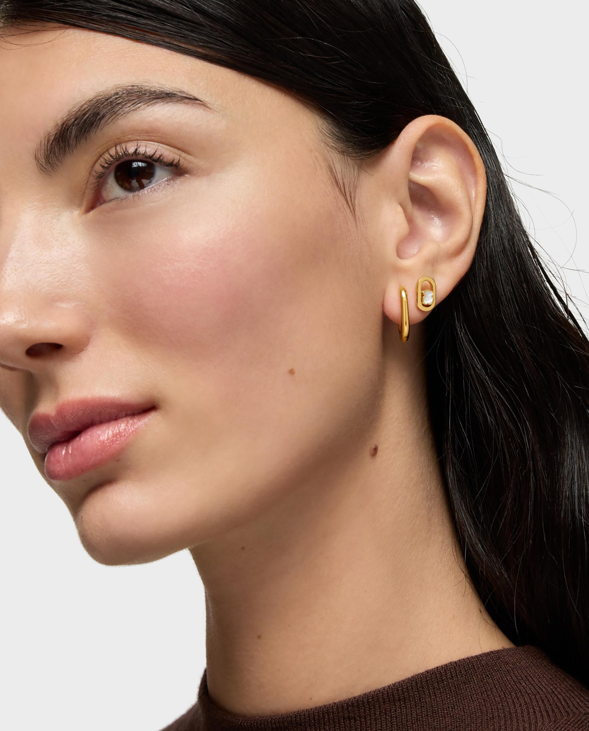 Brincos Camille Banhados a Ouro 18 Kt Sobre Prata e Madrepérola Branco-5