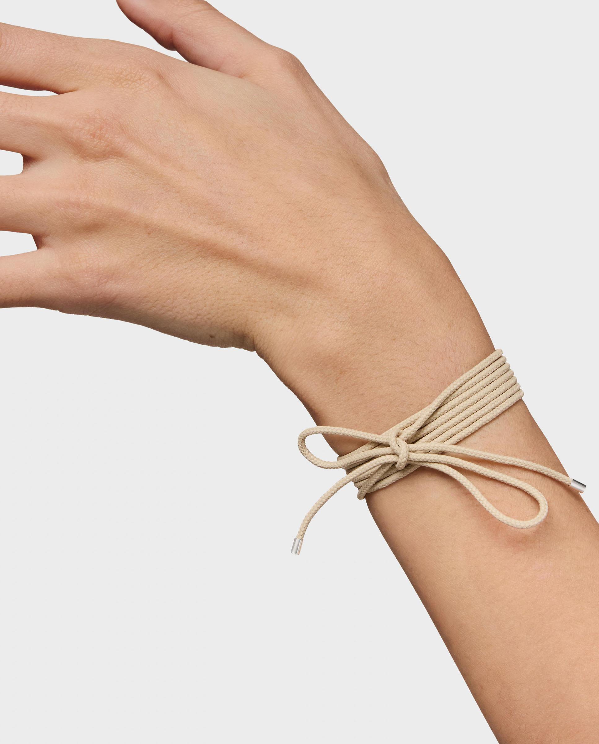 Colar Basics Comprido de Prata em Bege Multicolor-4