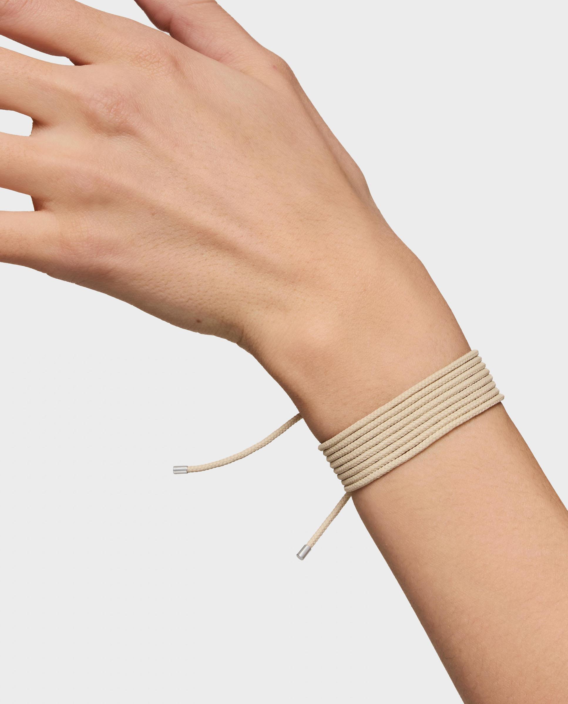 Colar Basics Comprido de Prata em Bege Multicolor-5