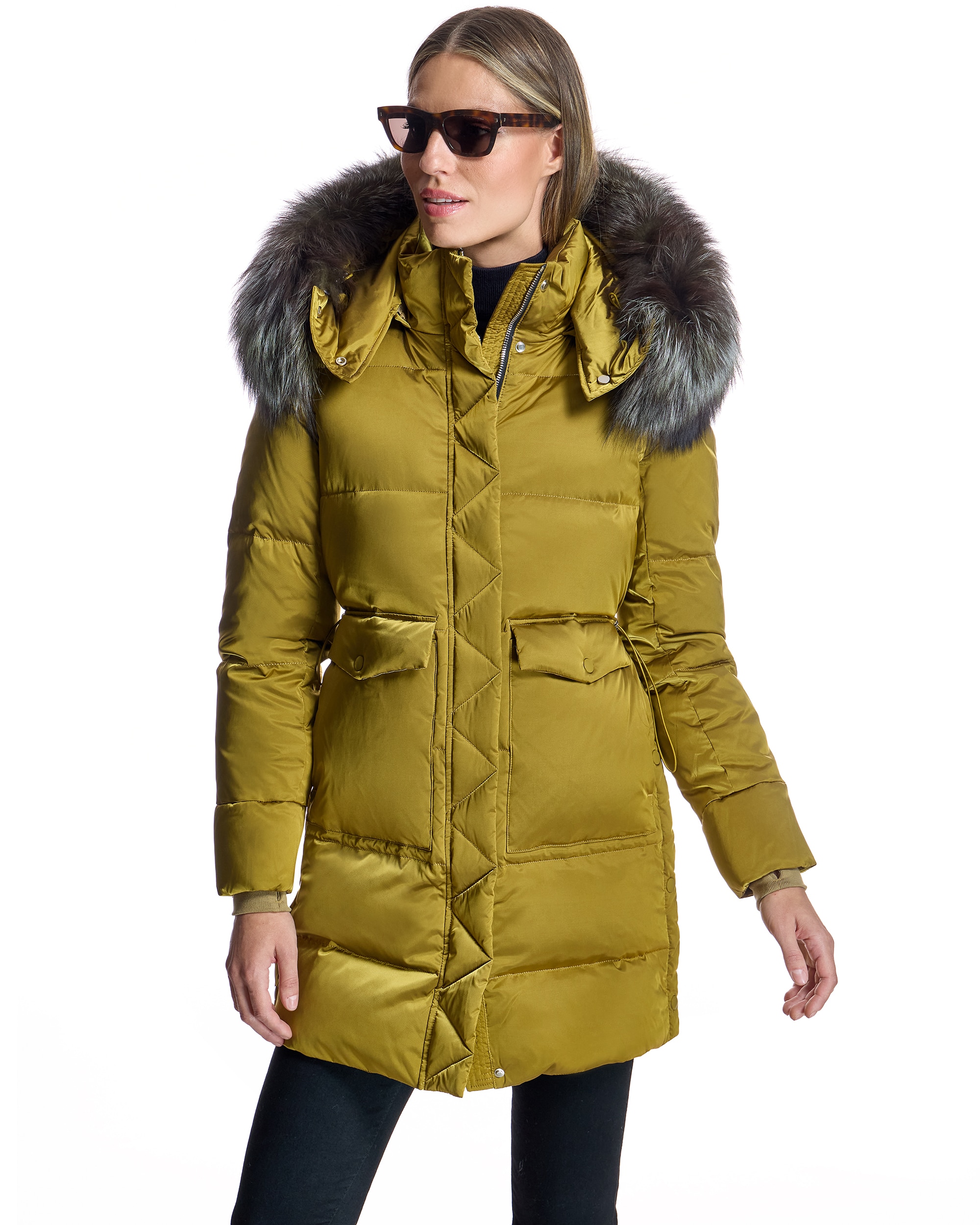 Imagem 0 de Blusão Acolchoado com Capuz e Debrum em Raposa