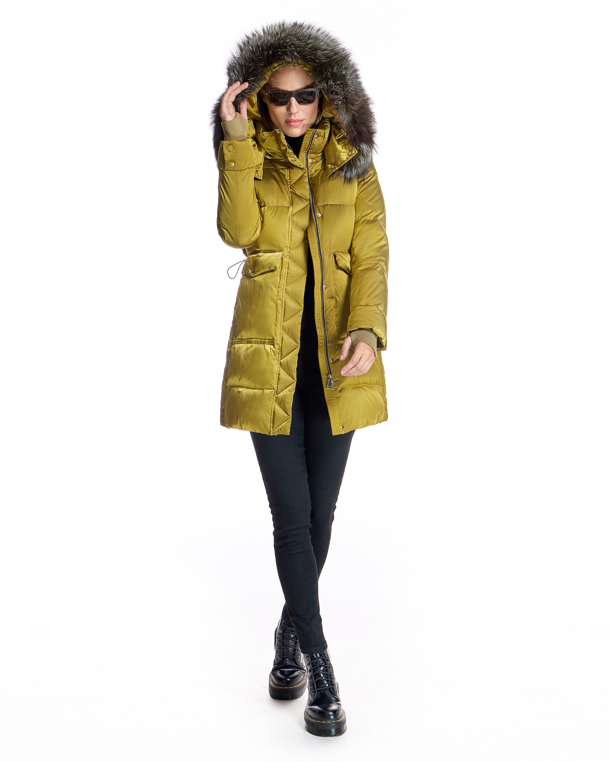 Blusão Acolchoado com Capuz e Debrum em Raposa Caqui-4