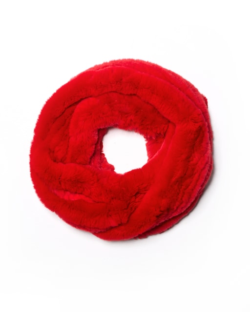 Imagem 0 de Cachecol Infinito em Pelo de Rex Tricotado em Vermelho