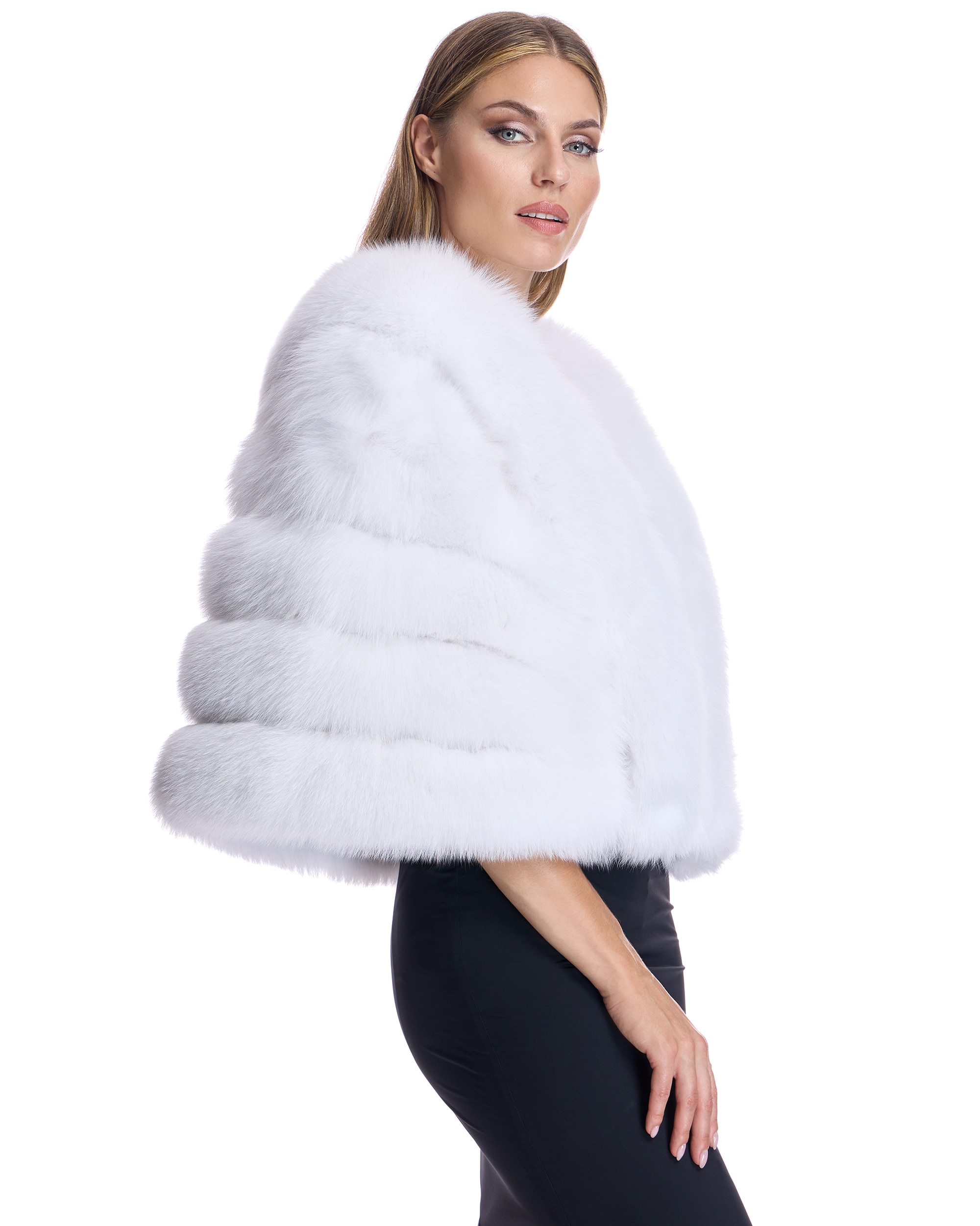 Capa em Pelo de Raposa com Gola Tuxedo Branco-2